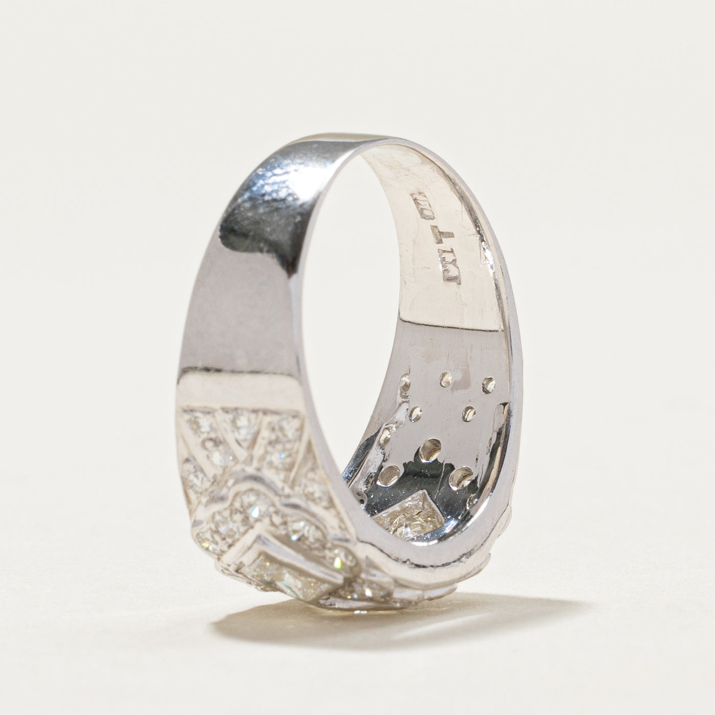 Diamond Cluster Cocktail Band | 0.25ct, 0.70ctw | SZ 6.5 |
