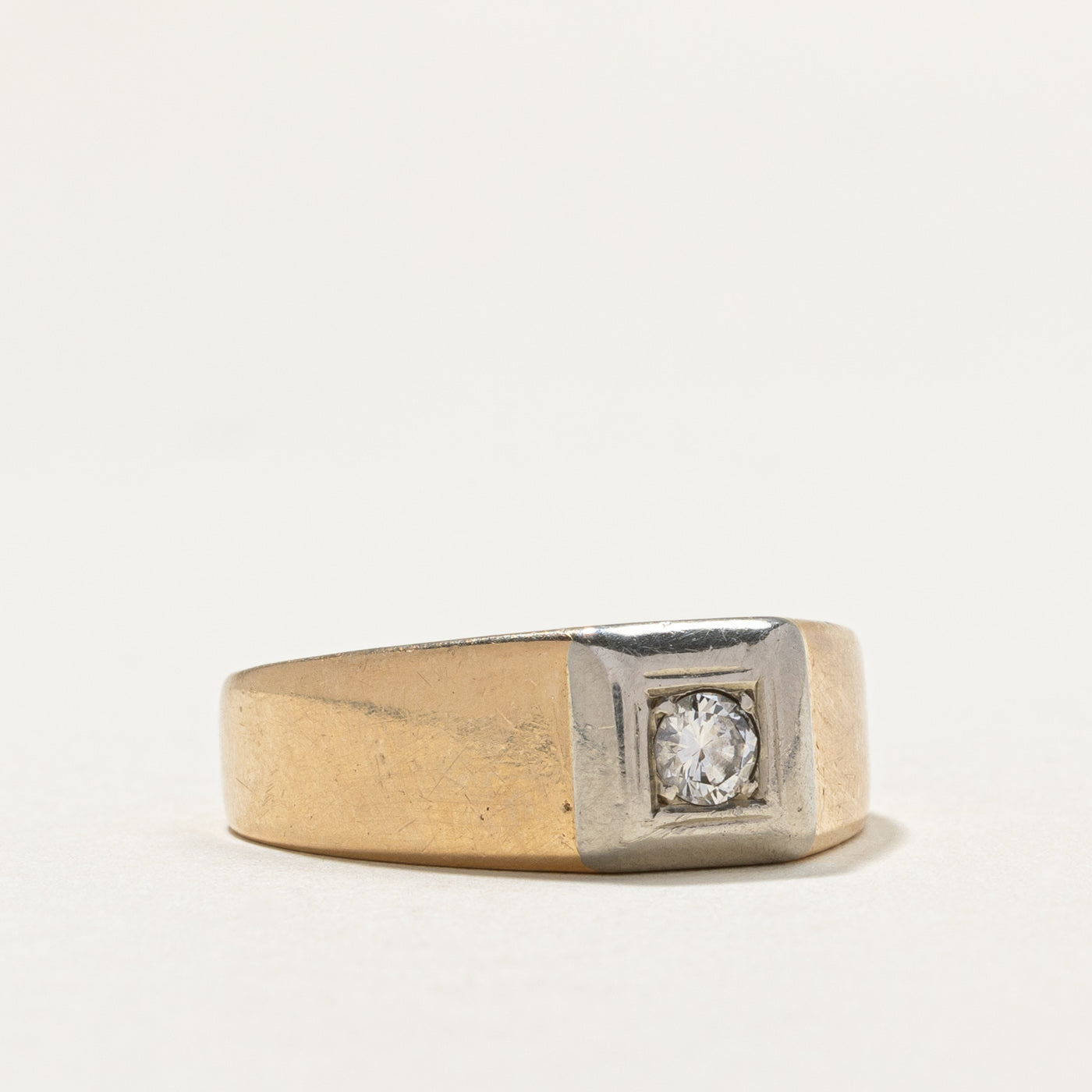 Single Stone Two Toned Diamond Ring | 0.20ct | SZ 10 |