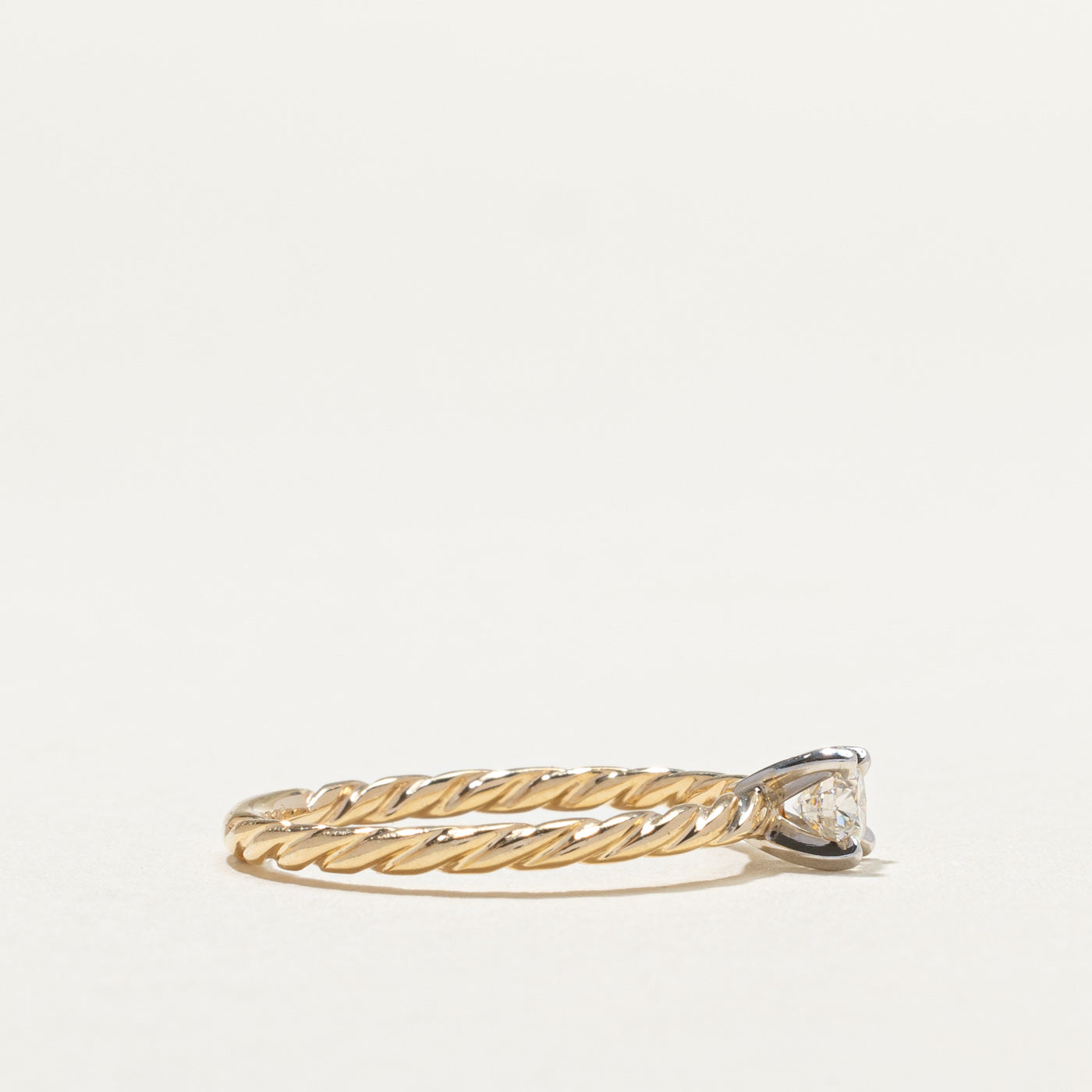 Bague en corde sertie de diamants | 0,30 ct | Taille 7,25 |
