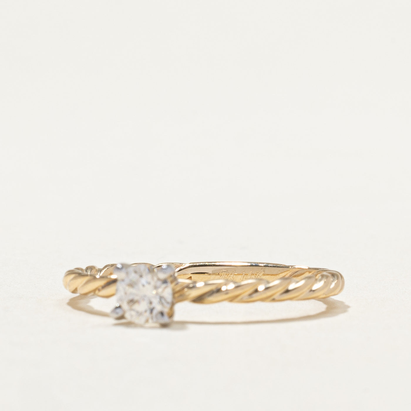 Bague en corde sertie de diamants | 0,30 ct | Taille 7,25 |