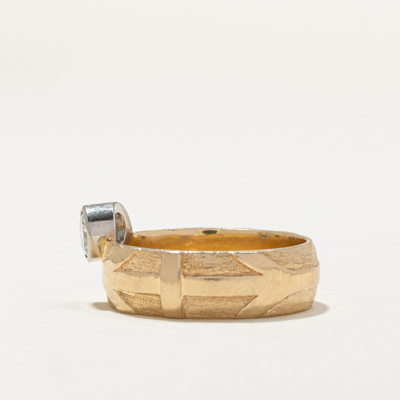 Bezel Set Diamond Textured Band | 0.53ct | SZ 9.5 |