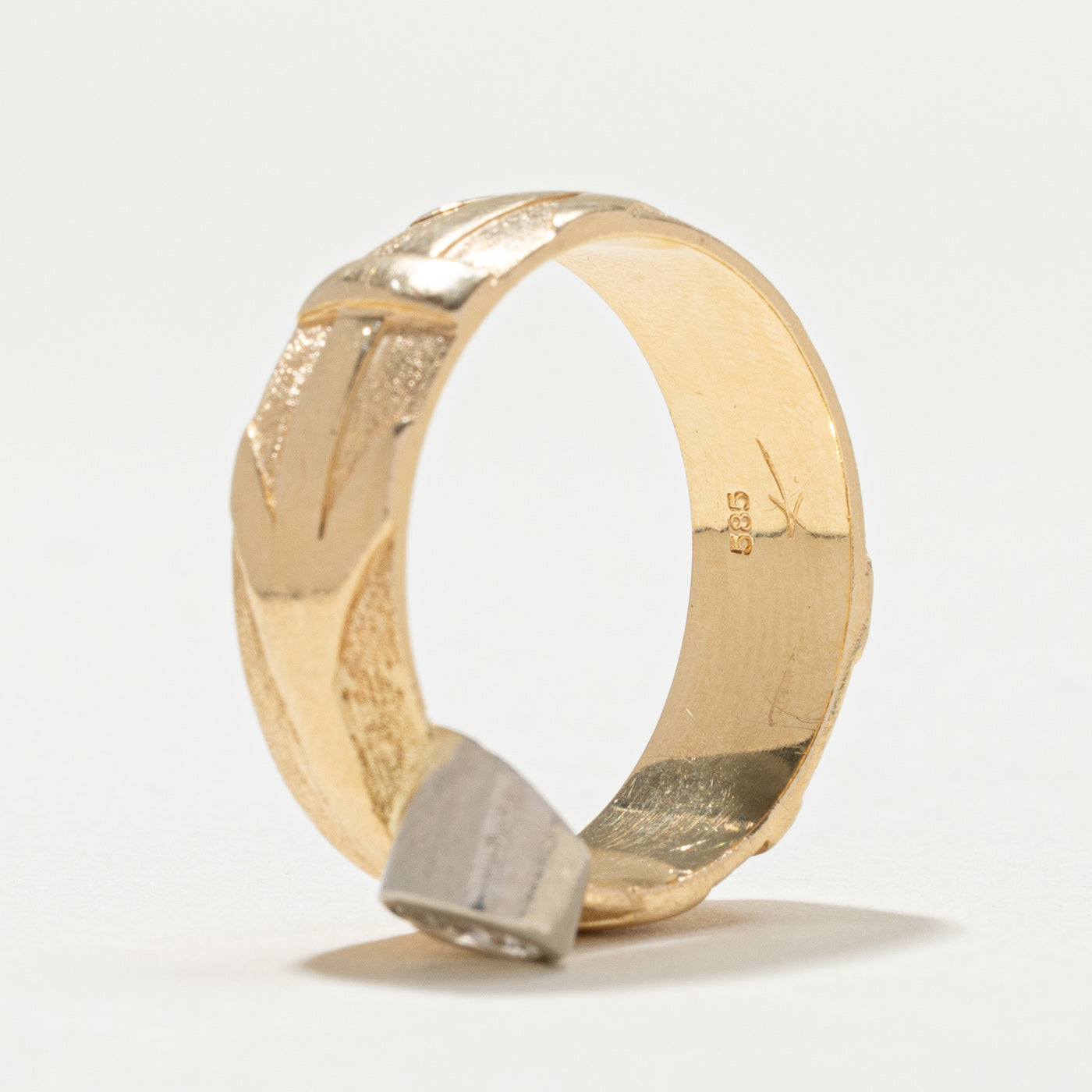 Bezel Set Diamond Textured Band | 0.53ct | SZ 9.5 |