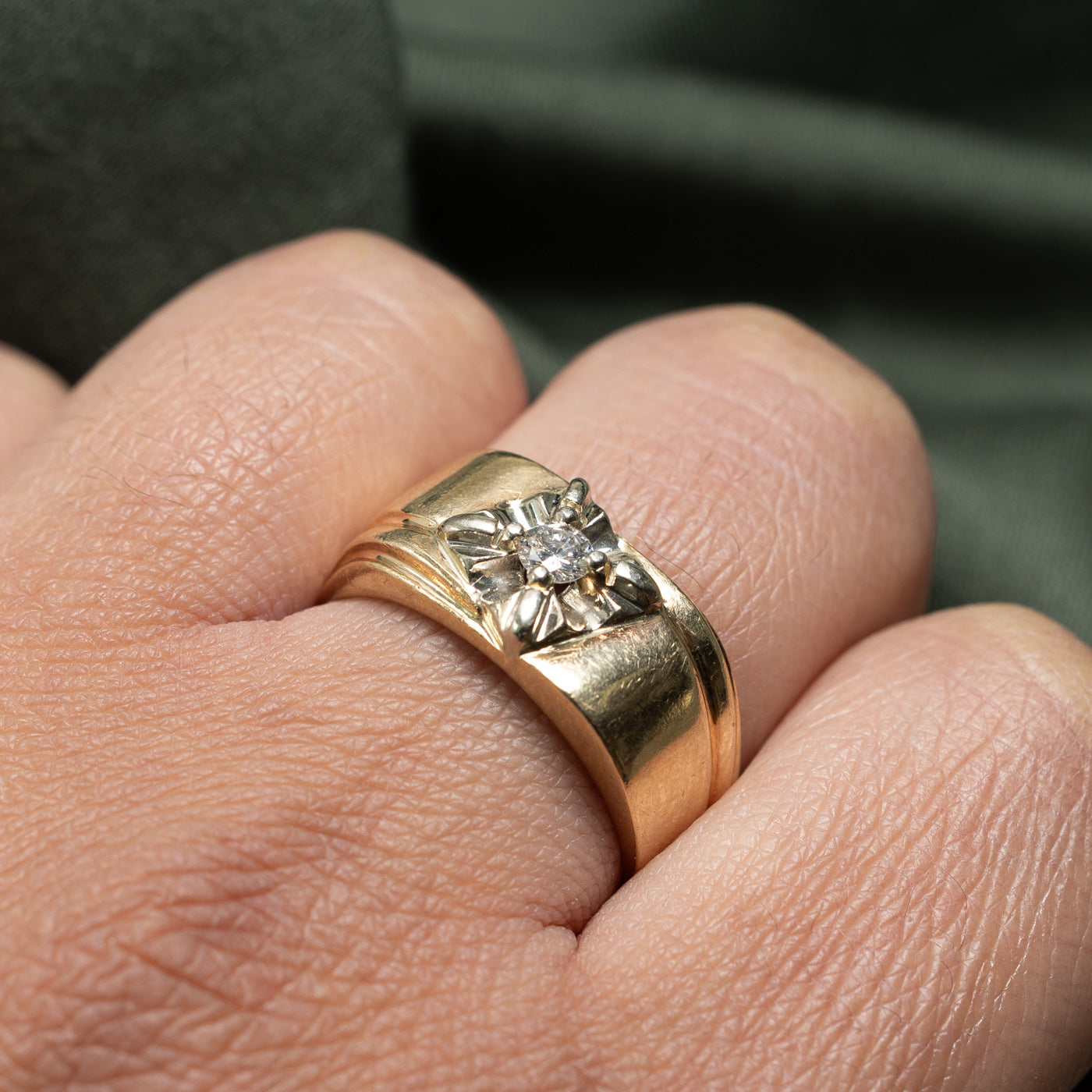 Illusion Set Diamond Ring | 0.15ct | SZ 7.5 |