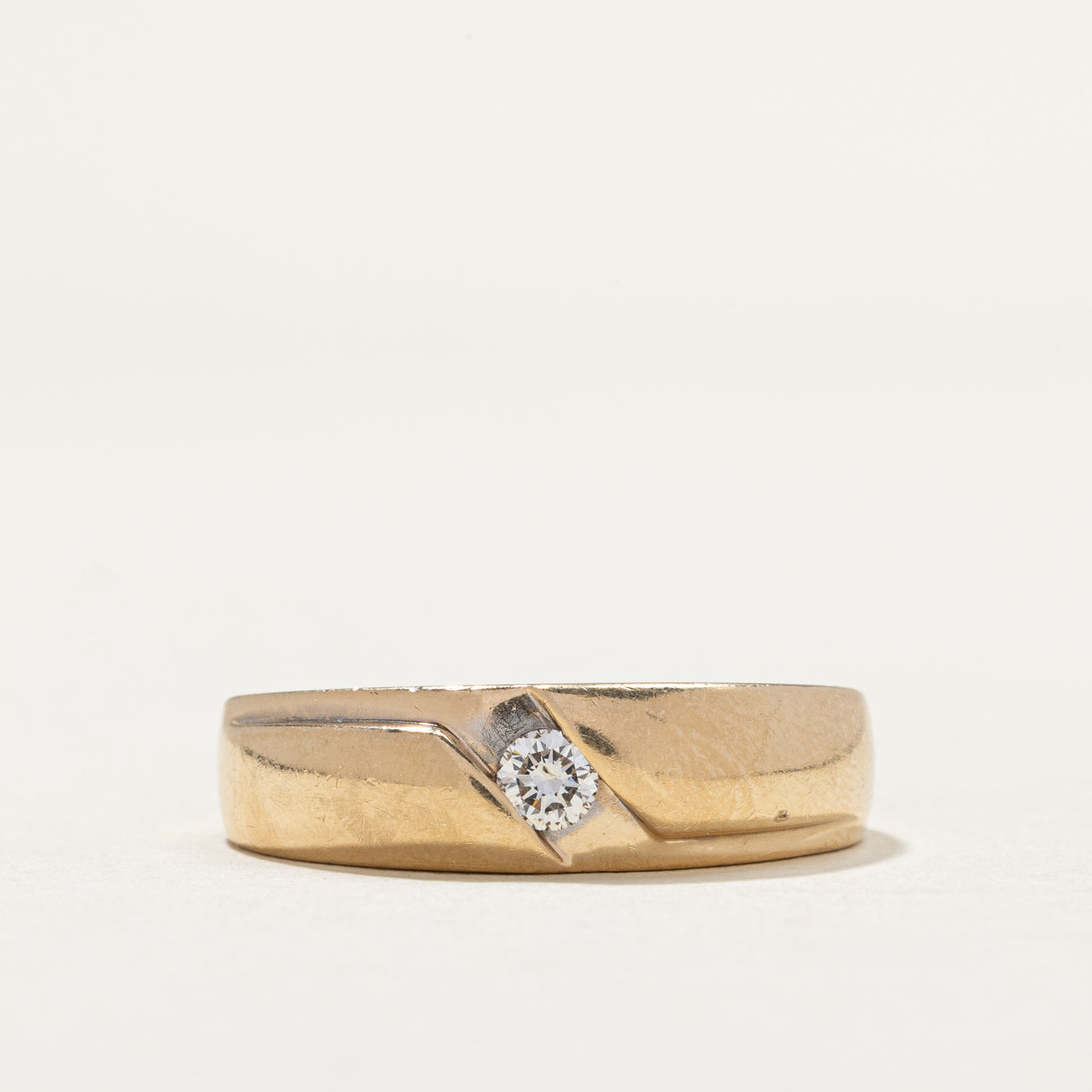 10k Single Stone Diamond Band | 0.20ct | SZ 10.5 |