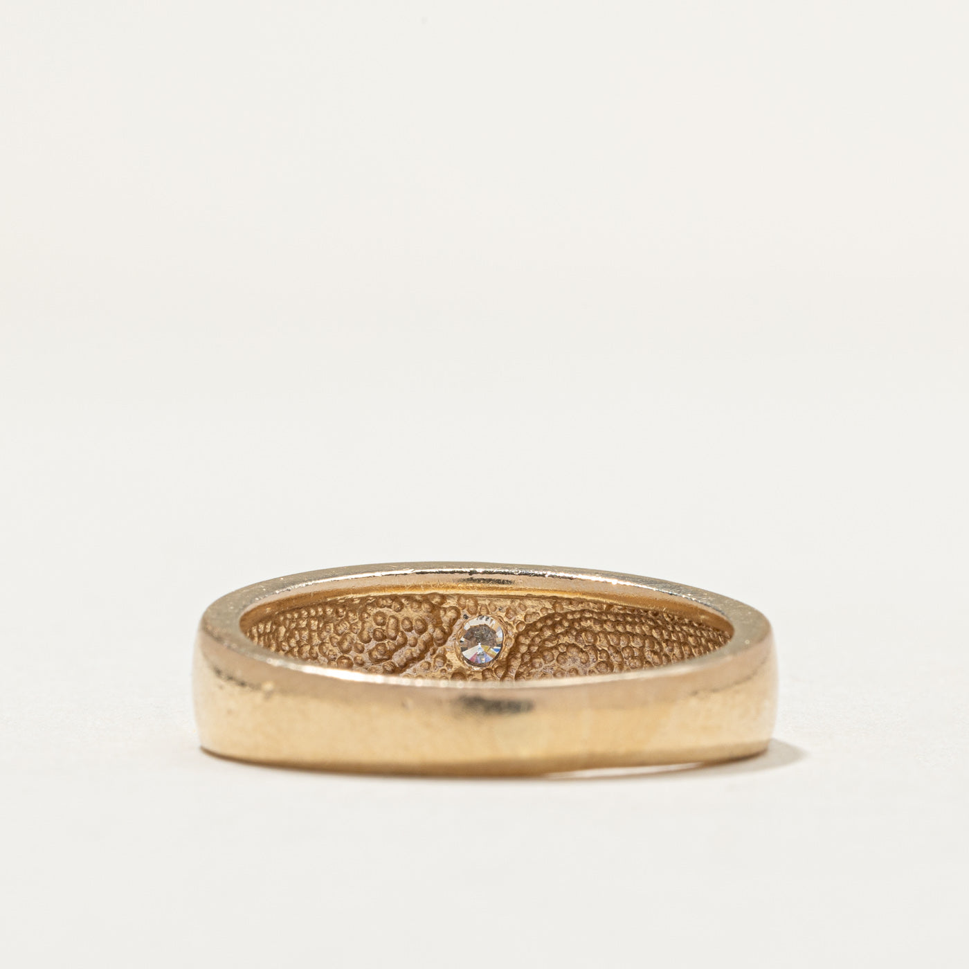 10k Single Stone Diamond Band | 0.20ct | SZ 10.5 |