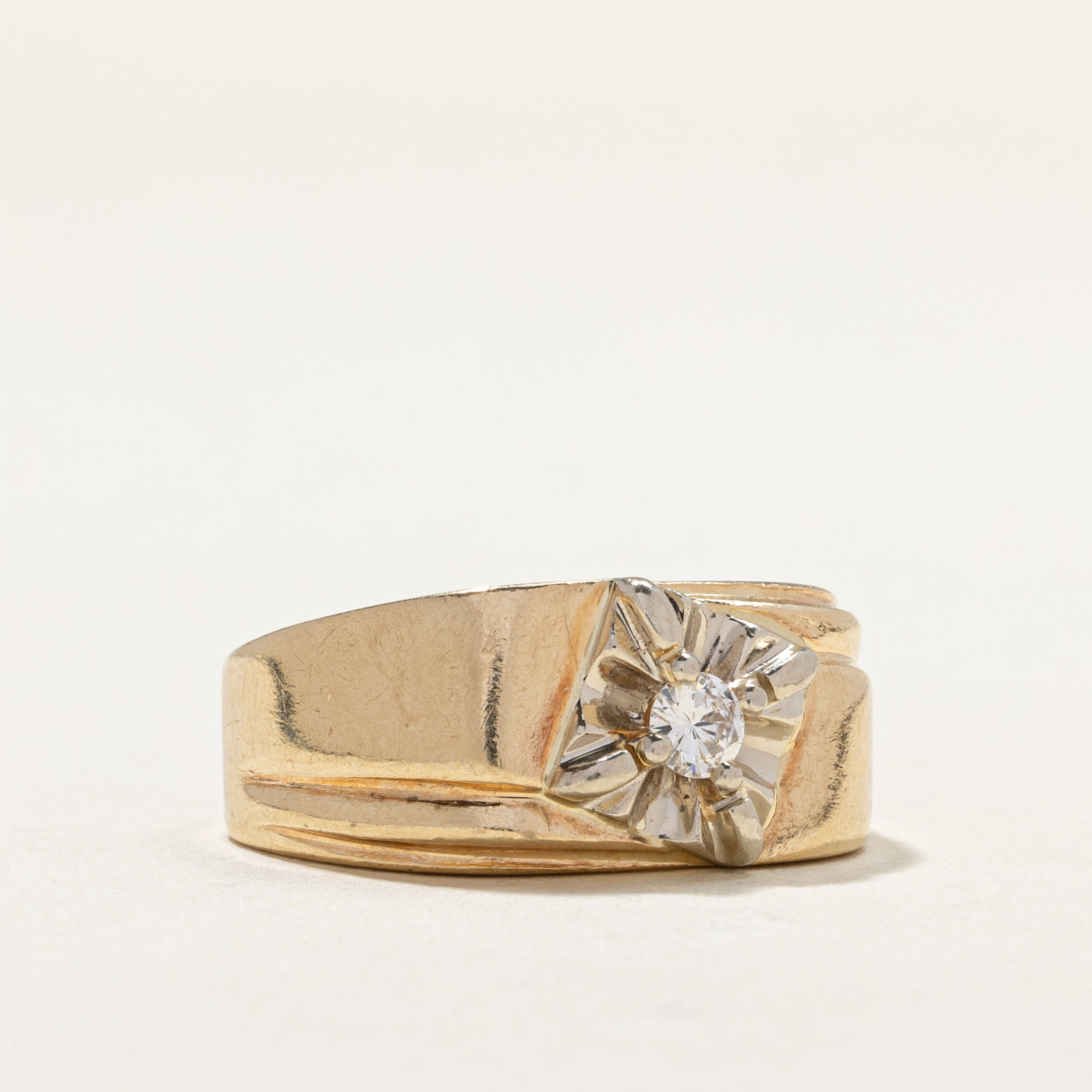 Illusion Set Diamond Ring | 0.15ct | SZ 7.5 |