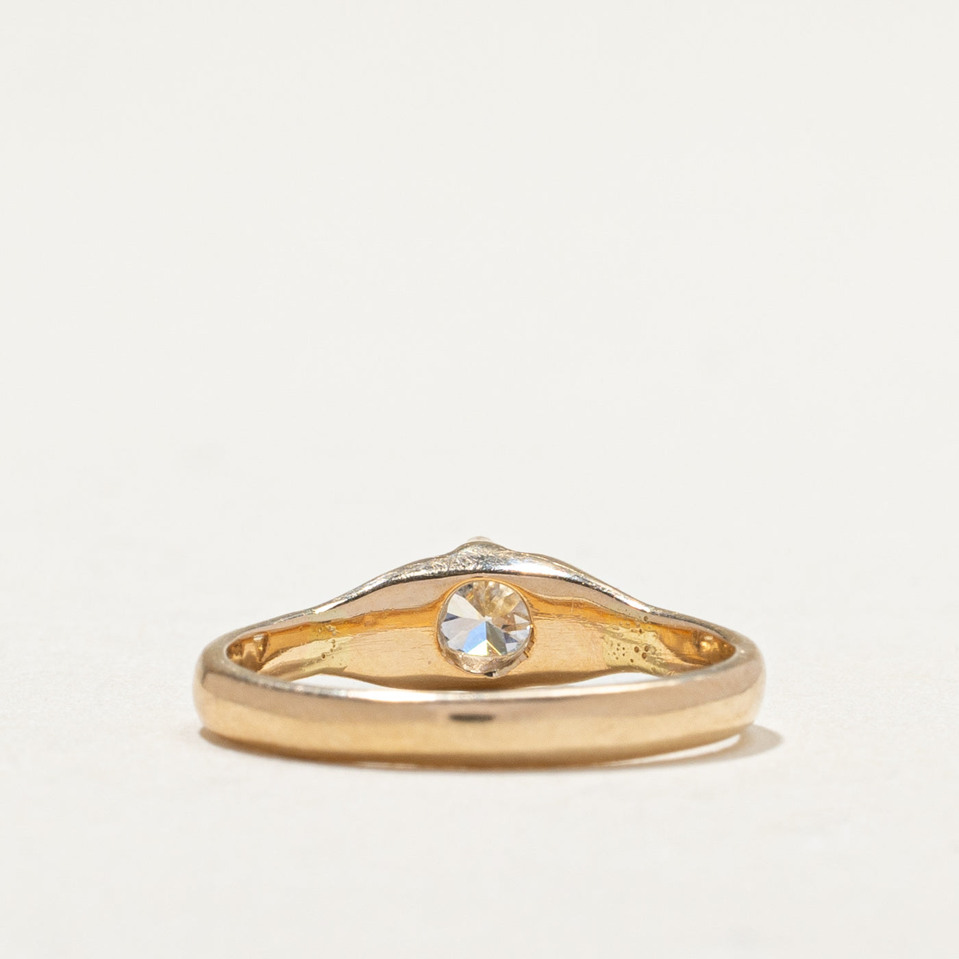 14k Yellow Gold Belcher Set Diamond Ring | 0.17ct | SZ 3.75 |