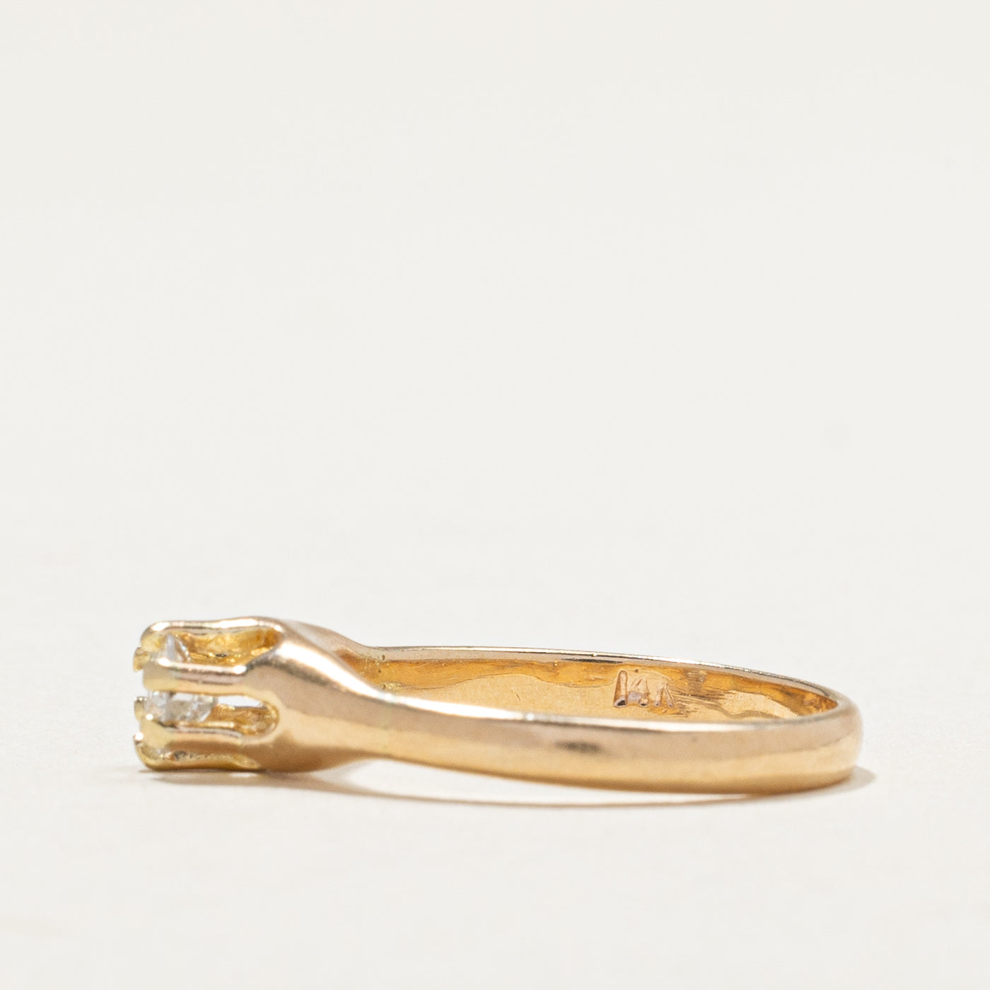 14k Yellow Gold Belcher Set Diamond Ring | 0.17ct | SZ 3.75 |