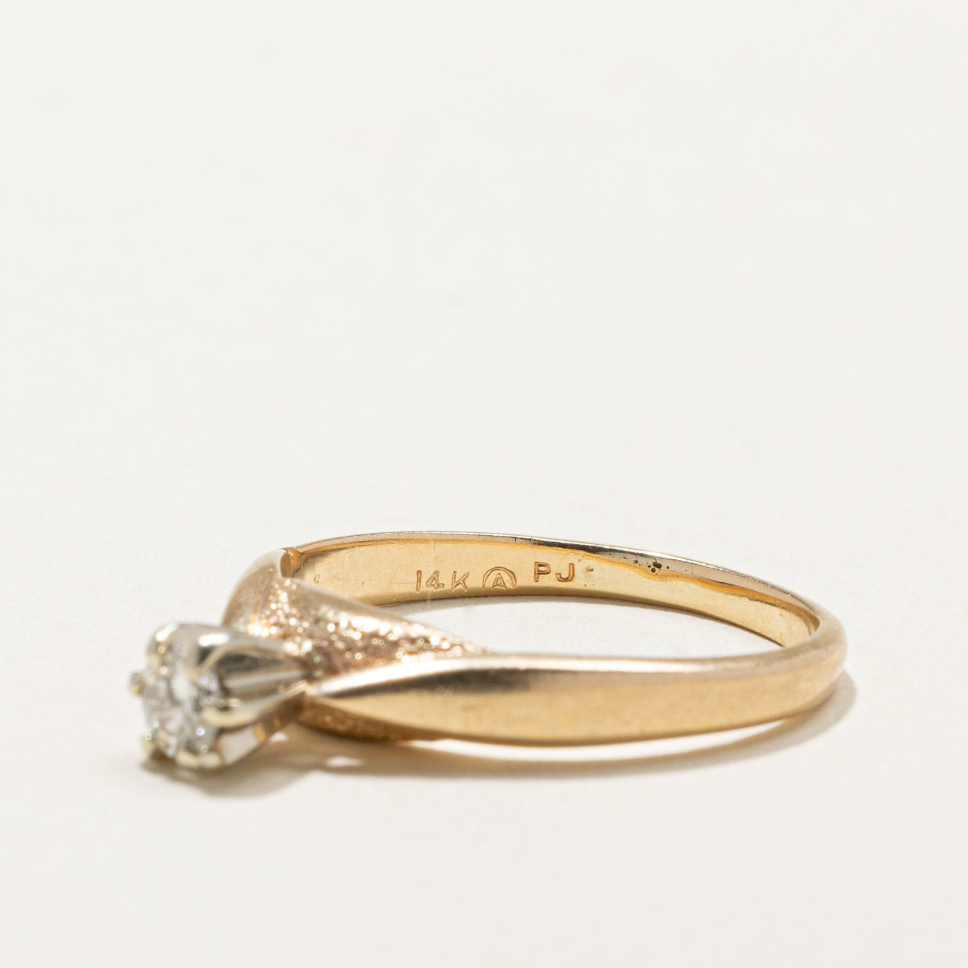 Solitaire Diamond Reverse Tapered Ring | 0.17ct | SZ 6 |