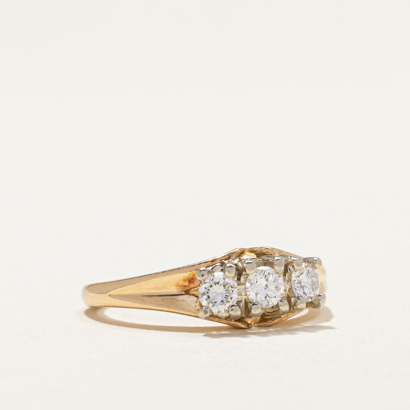 Three Stone Diamond Tapered Ring | 0.30ctw | SZ 5.5 |