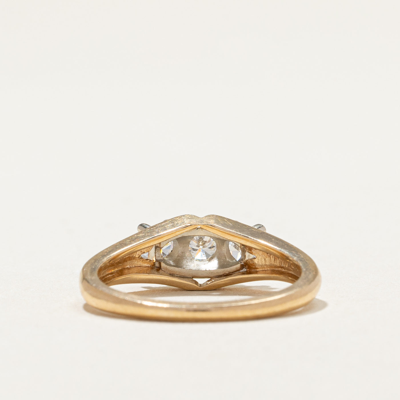 Three Stone Diamond Tapered Ring | 0.30ctw | SZ 5.5 |