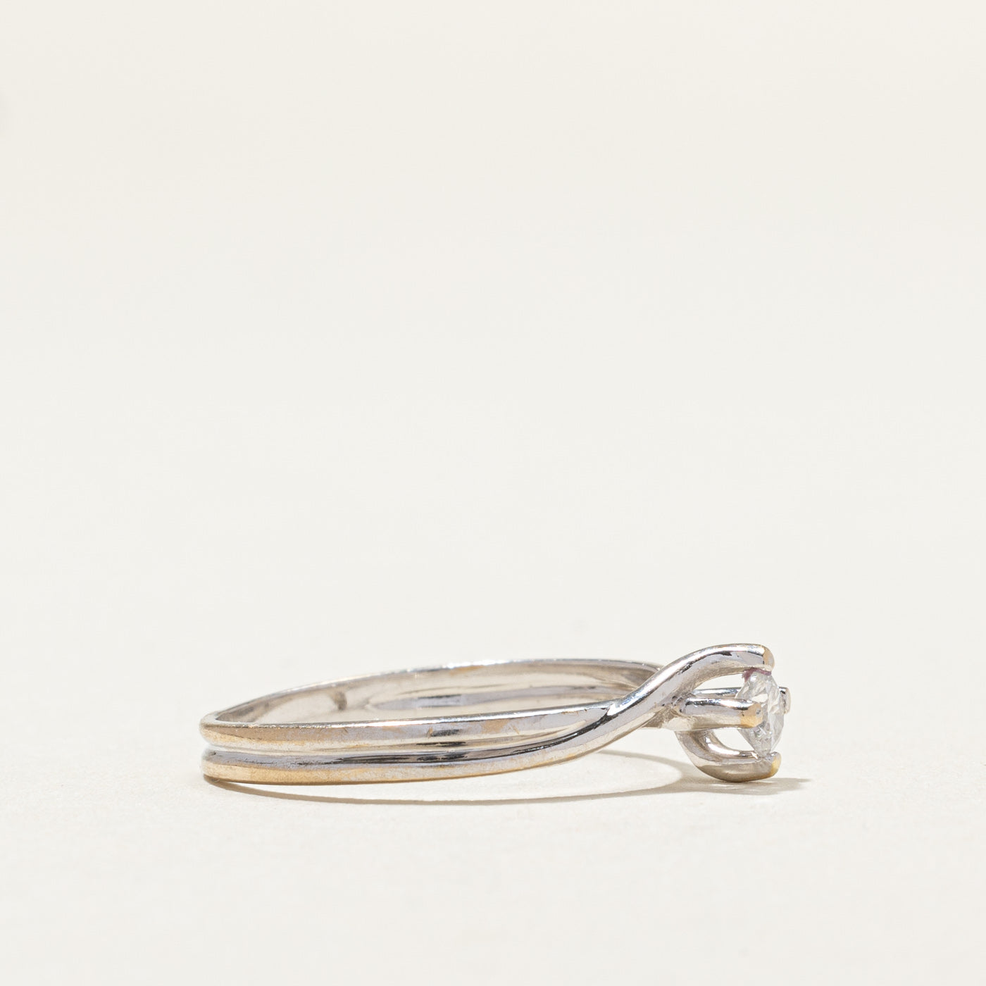 18k White Gold Diamond Bypass Ring | 0.14ct | SZ 6.75 |