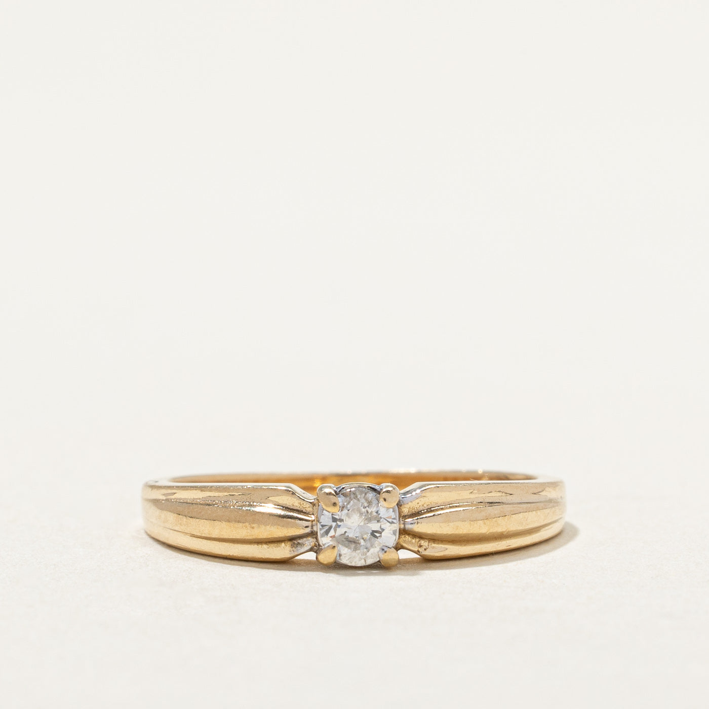 14k Solitaire Diamond Ring | 0.15ct | SZ 6 |