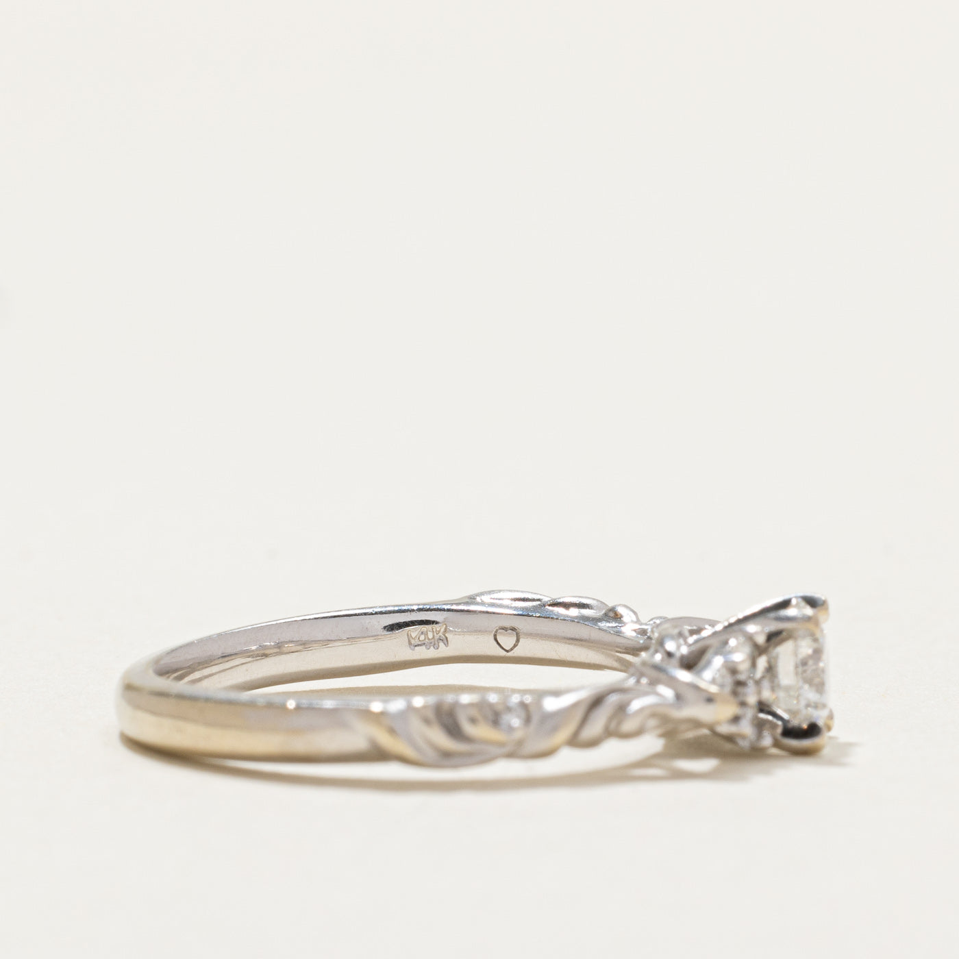 Diamond Textured Engagement Ring | 0.77ctw | SZ 7
