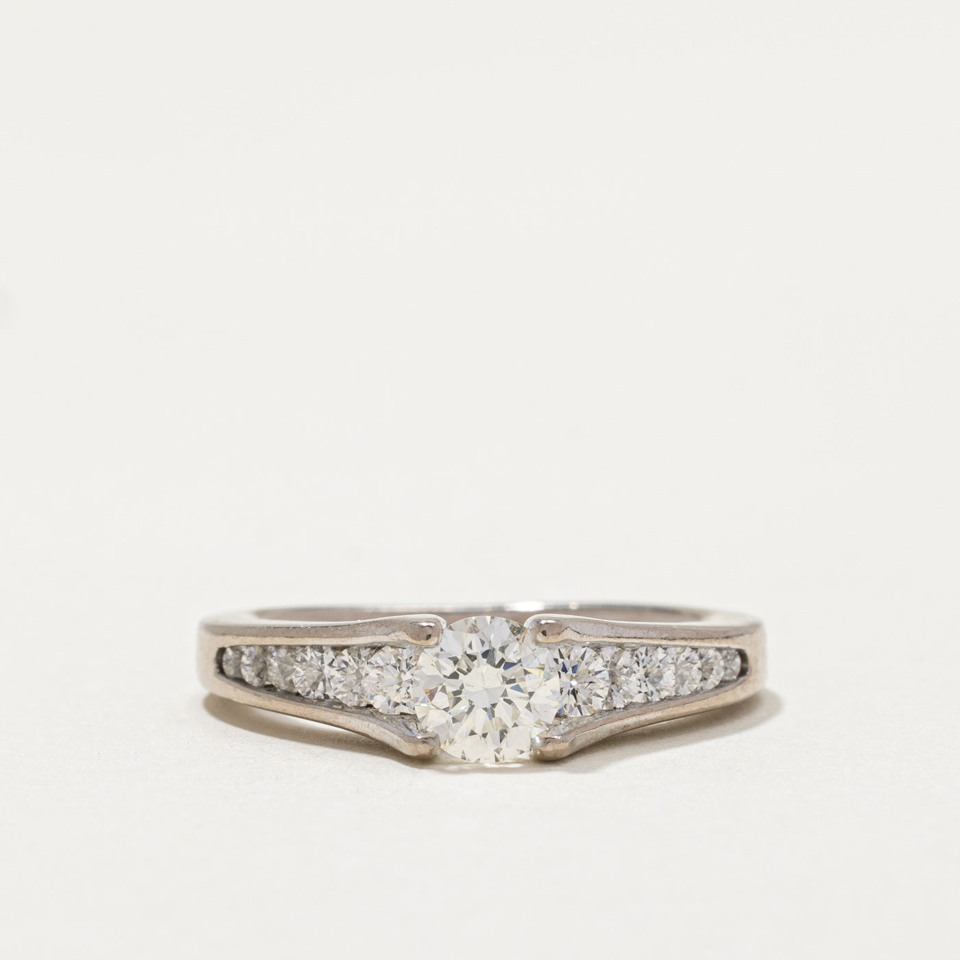 Diamond Tapered Engagement Ring | 0.98ctw | SZ 5.75
