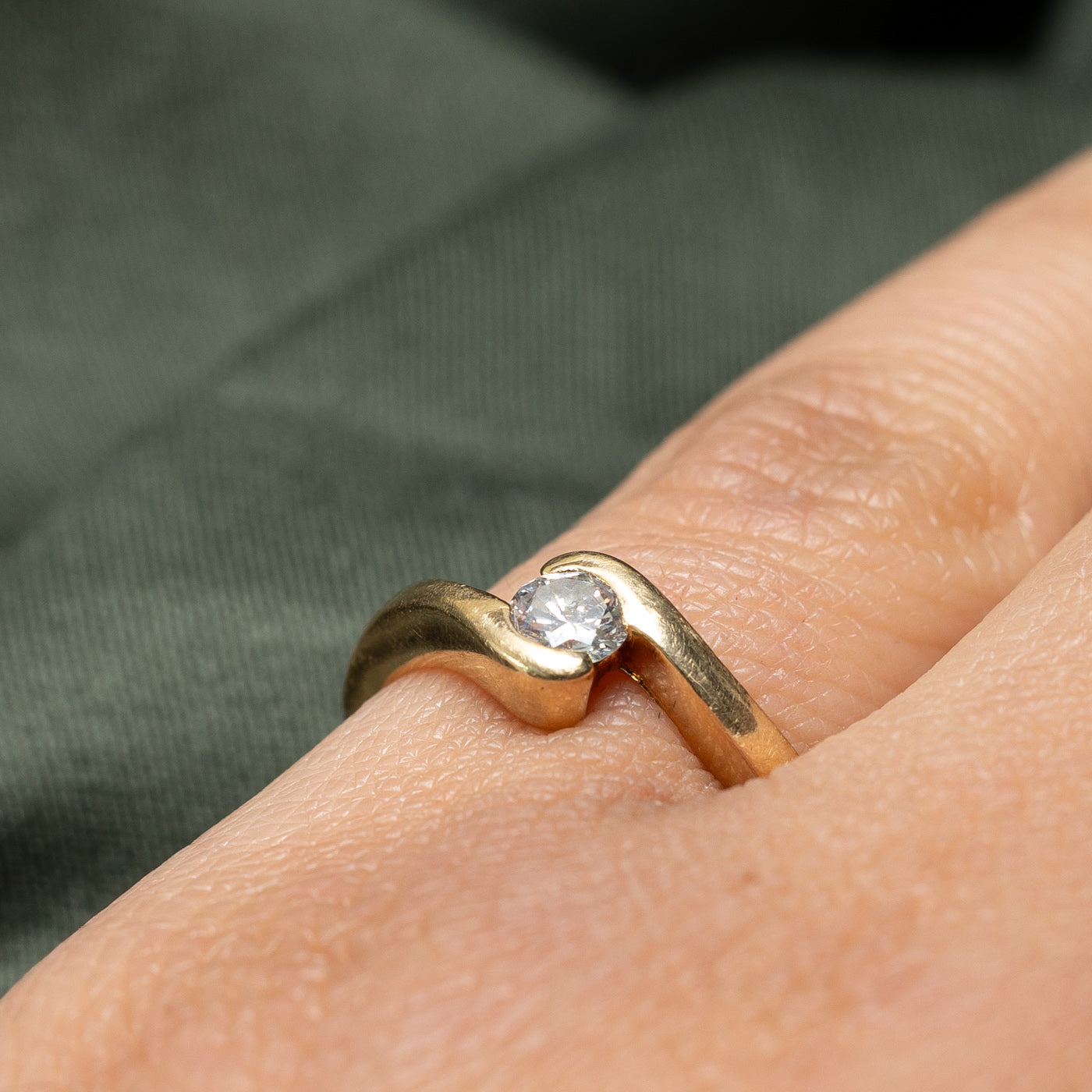 Solitaire Diamond Bypass Ring | 0.23ct | SZ 5.5