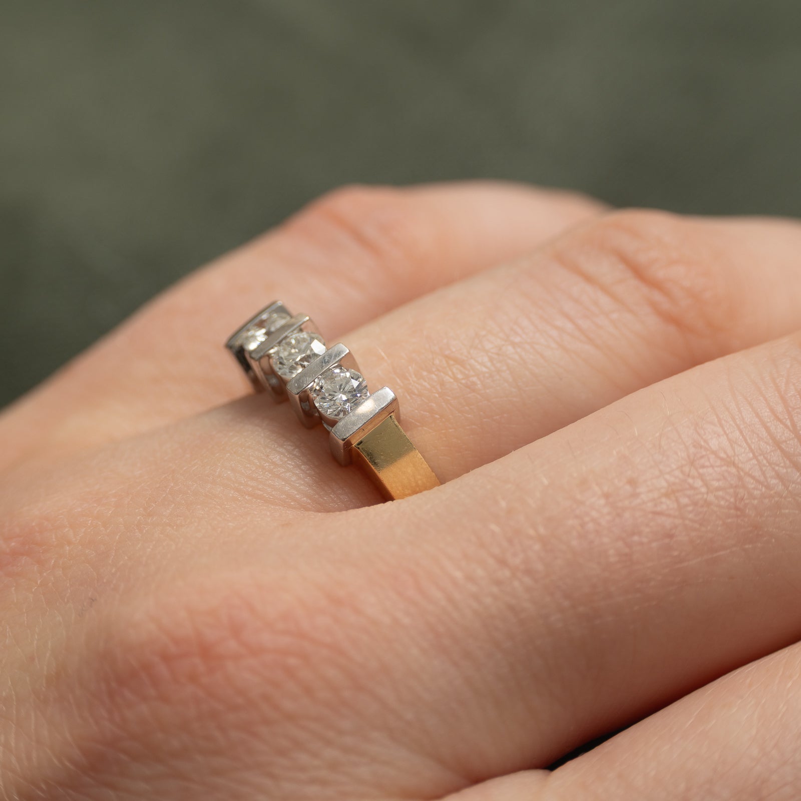 Bague trois diamants sertis tension | 0,50 ct | Taille 7