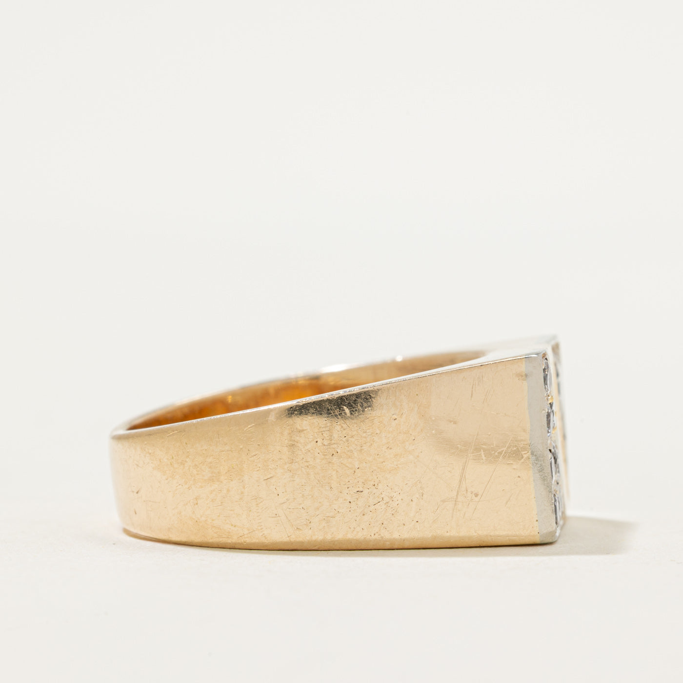 Scattered Diamond Signet Ring | 0.80ctw | SZ 12.25