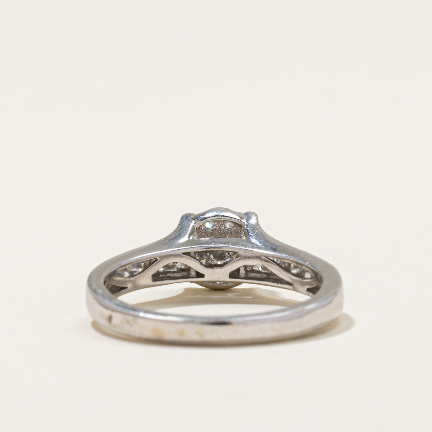 Diamond Halo Ring | 0.68ctw | SZ 8