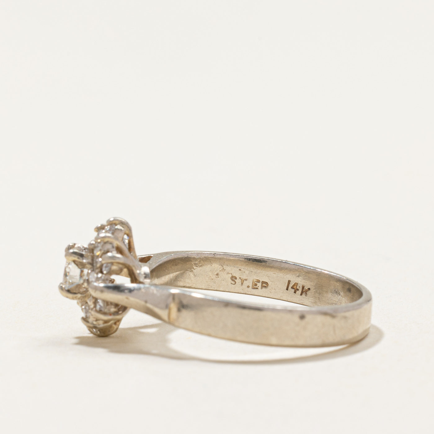 Diamond Petal Reverse Tapered Ring | 0.42ctw | SZ 5.75