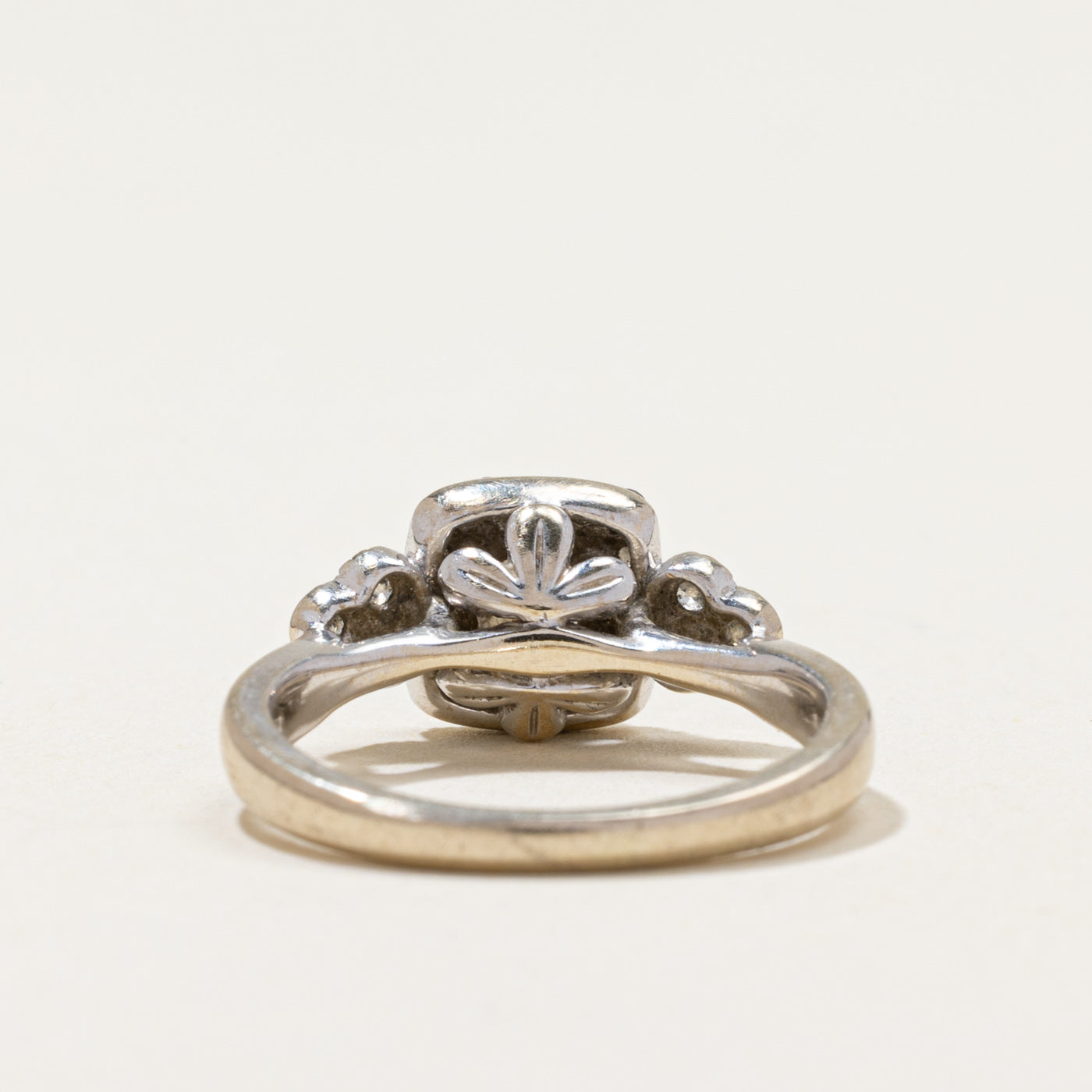 14k White Gold Diamond Halo Ring | 0.72ctw | SZ 5.25