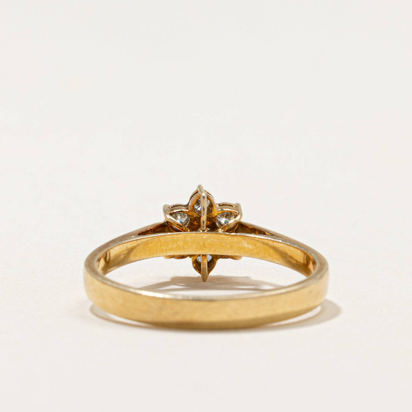 Diamond Petal Petite Ring | 0.31ctw | SZ 7