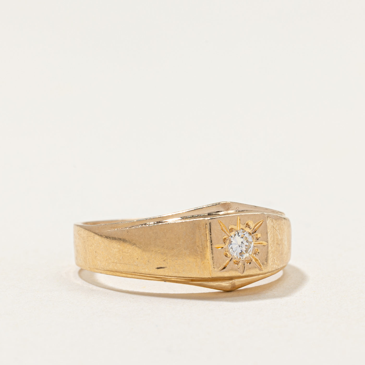 Star Set Solitaire Diamond Ring | 0.10ct | SZ 8