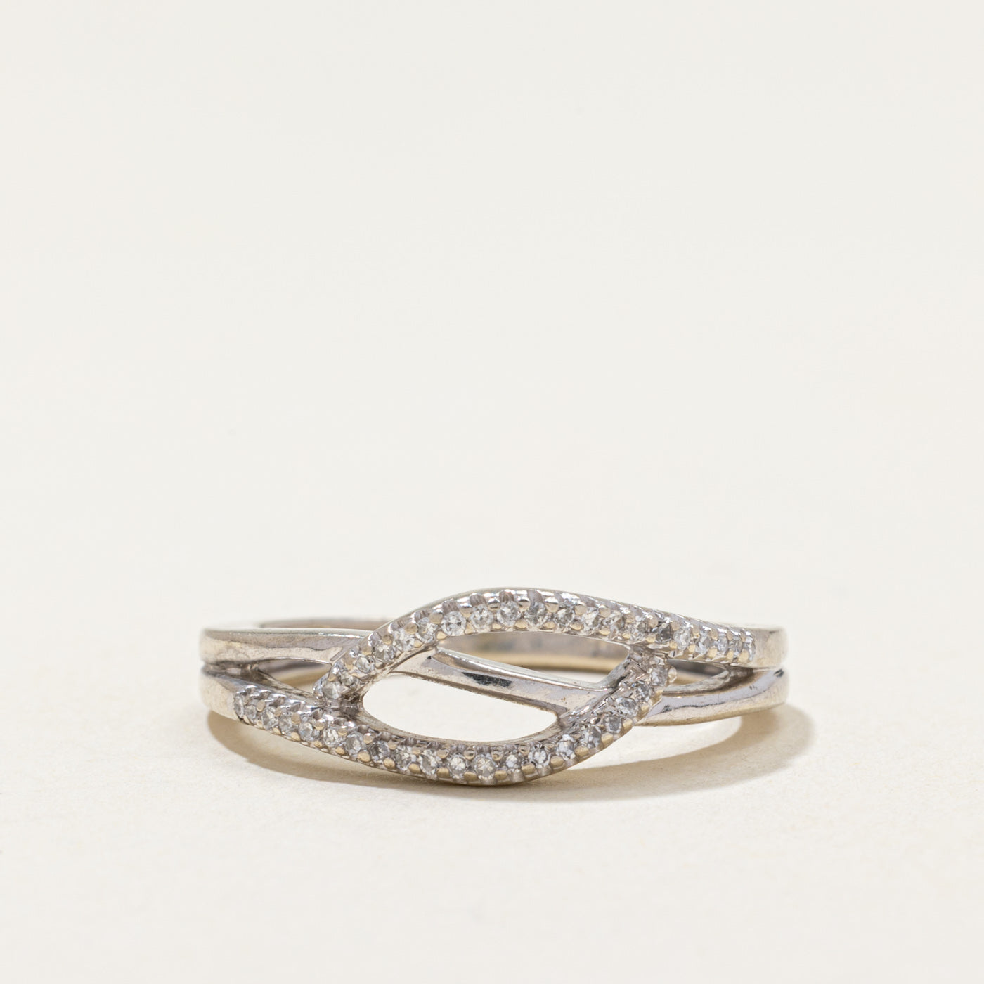 Diamond Cross Over Ring | 0.12ctw | SZ 7