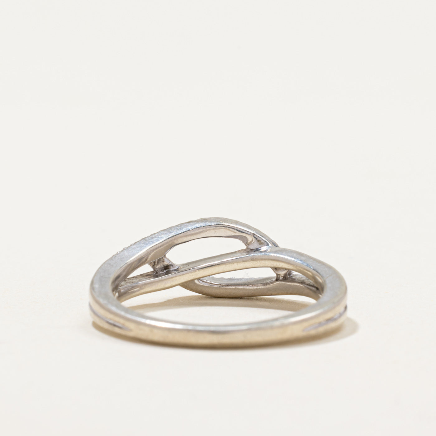 Diamond Cross Over Ring | 0.12ctw | SZ 7