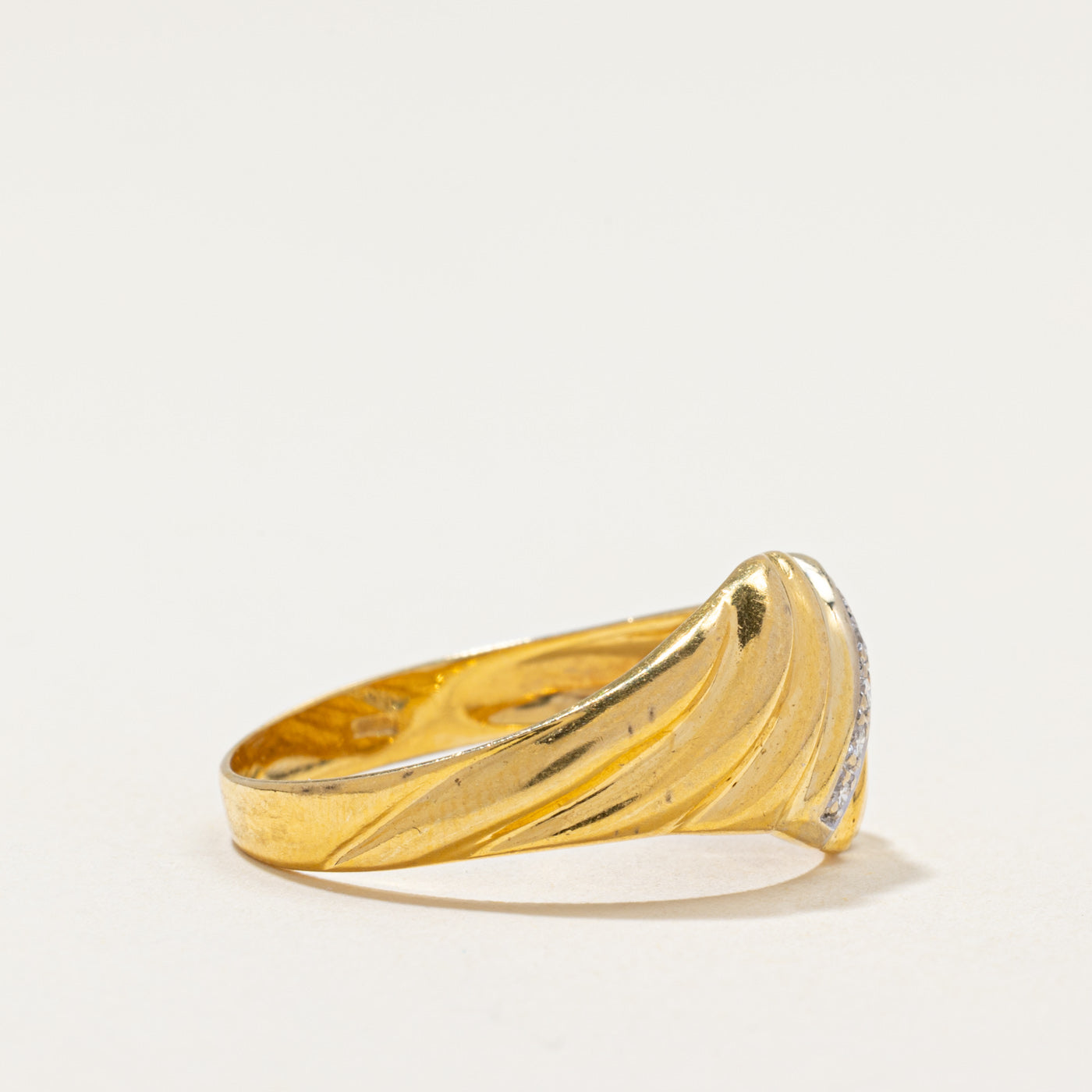 Diamond Croissant Dome Ring | 0.08ctw | SZ 10