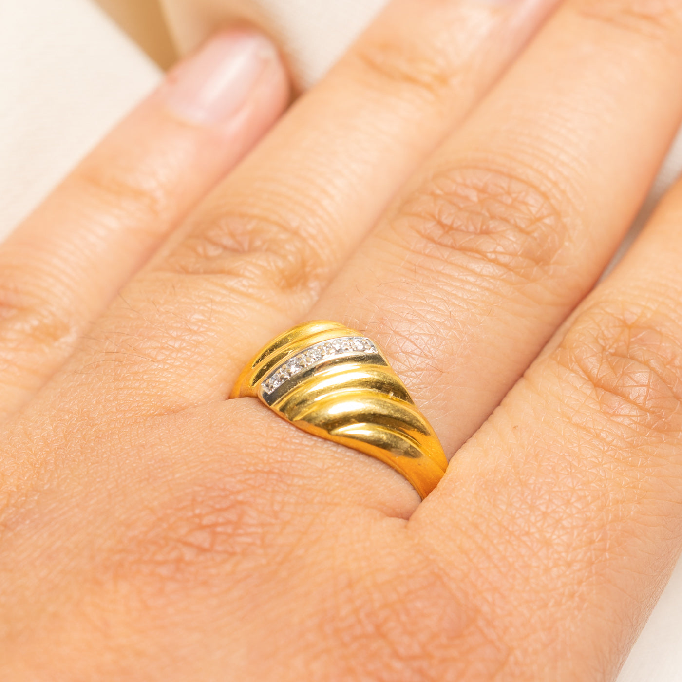 Diamond Croissant Dome Ring | 0.08ctw | SZ 10