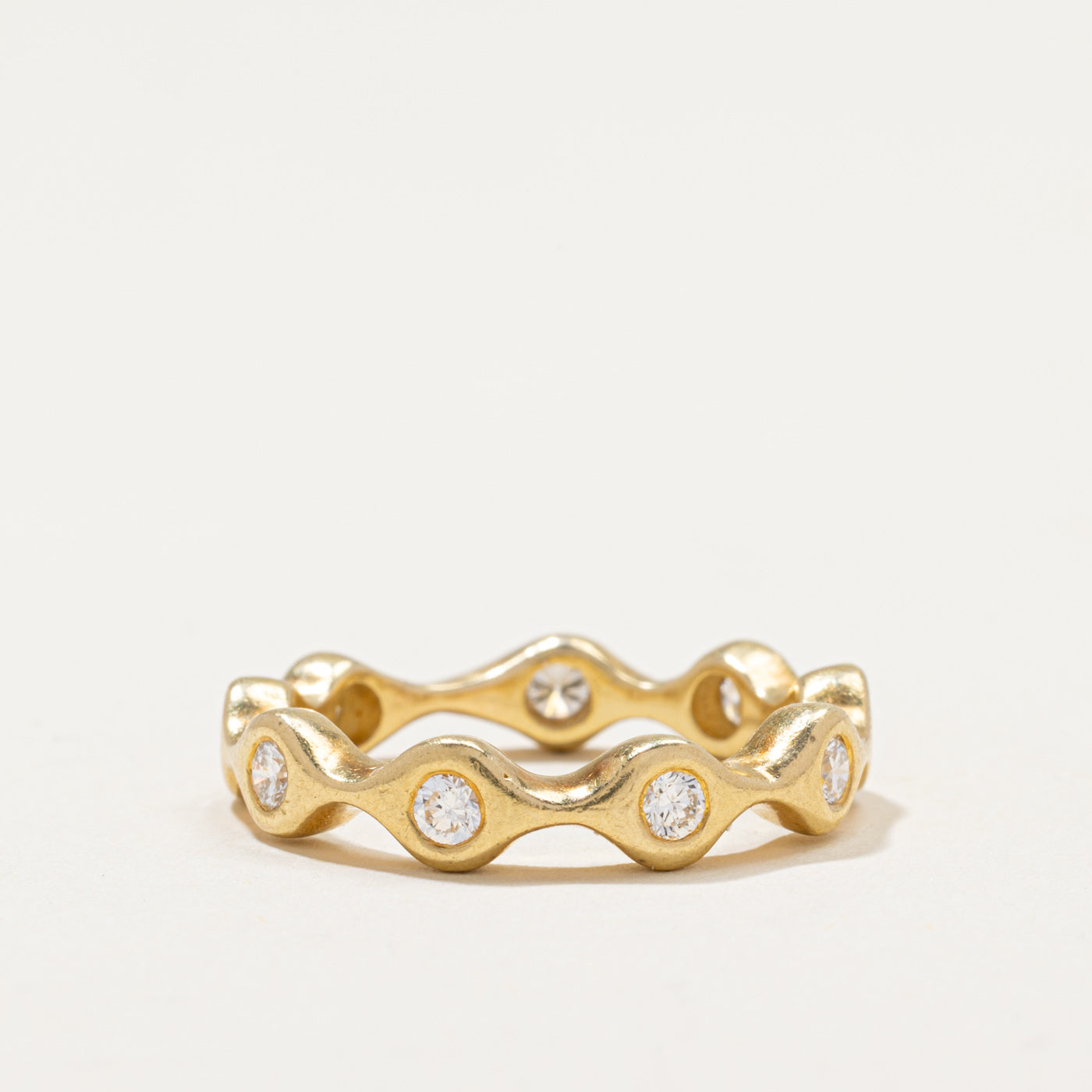 Bezel Set Diamond Scalloped Ring | 0.63ctw | SZ 7.75