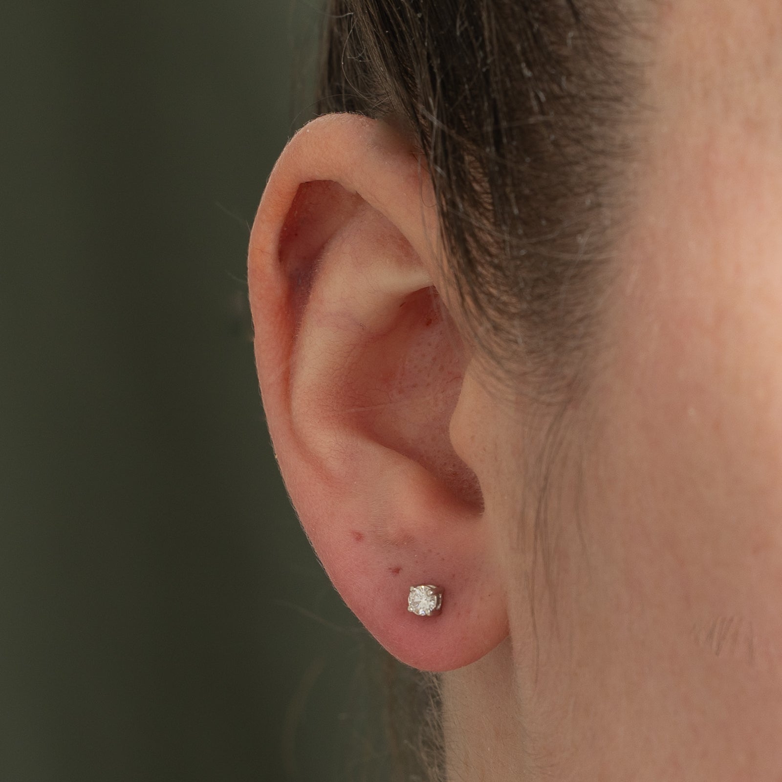 18K Diamond Stud Earrings | 0.21ctw
