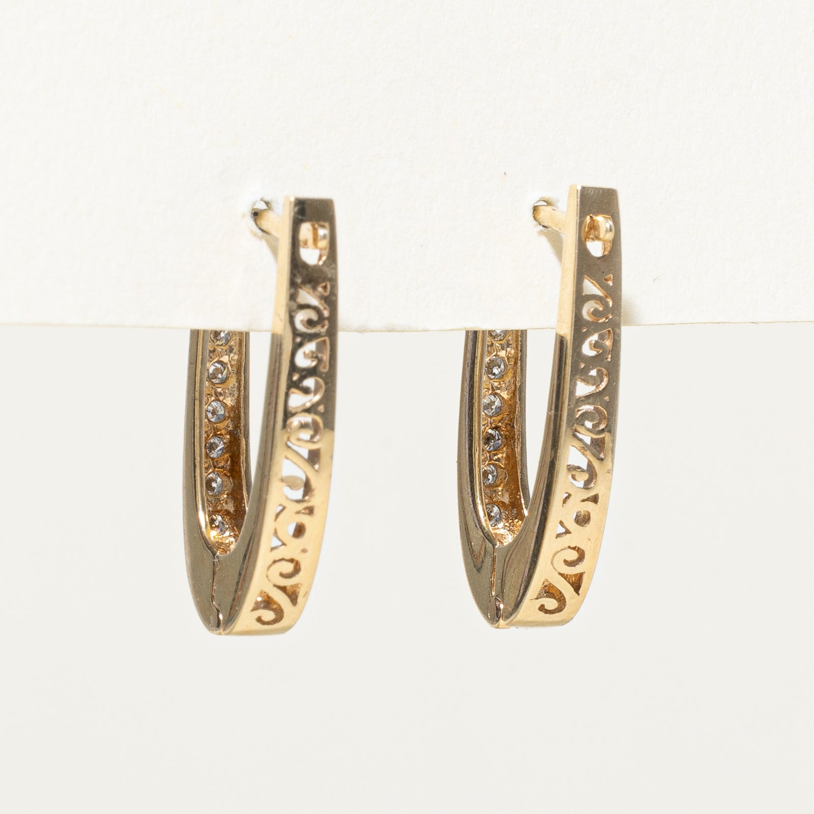 Boucles d'oreilles créoles en or 10 carats serties de diamants | 0,14 ct au total