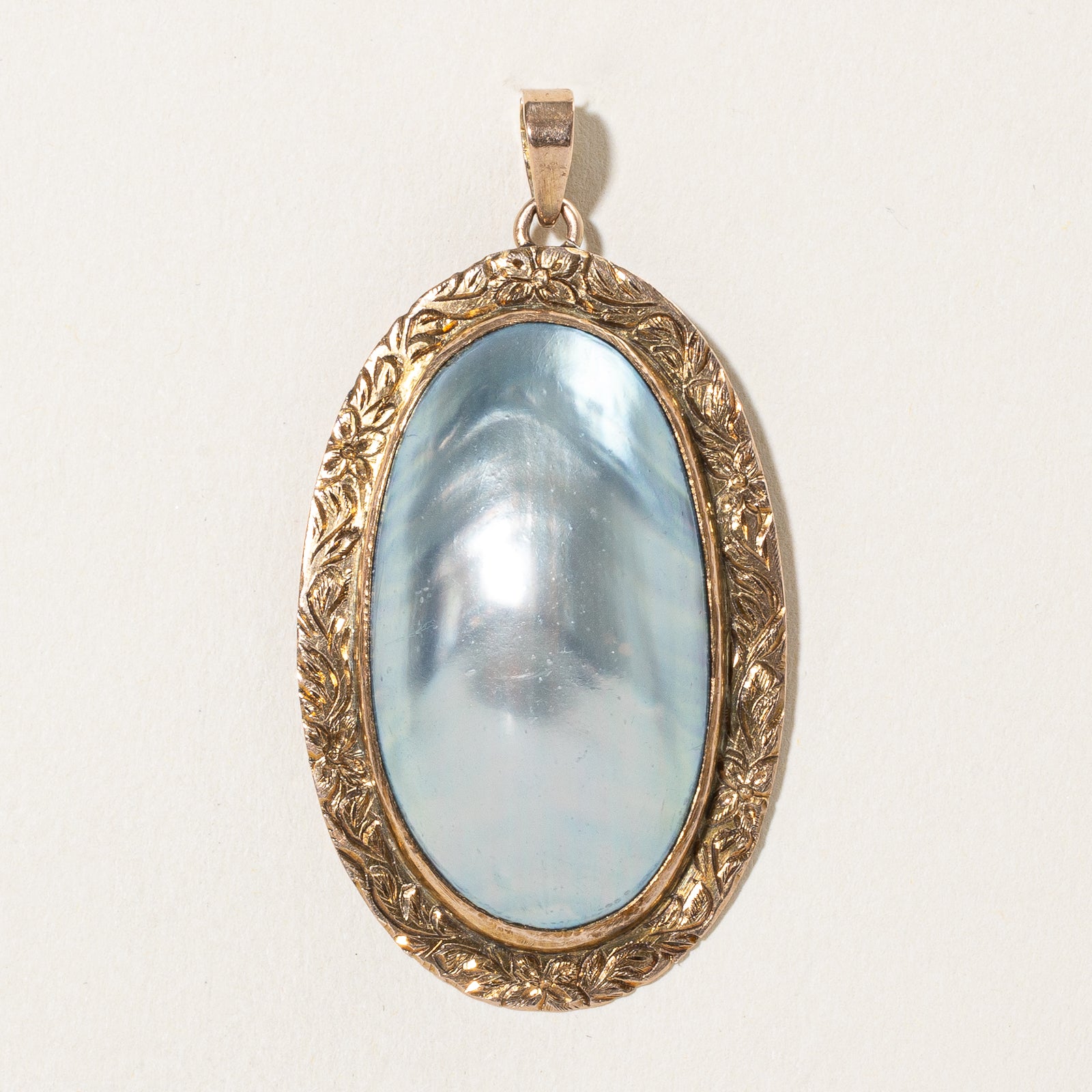 Grey Oval Mabé Pearl Pendant
