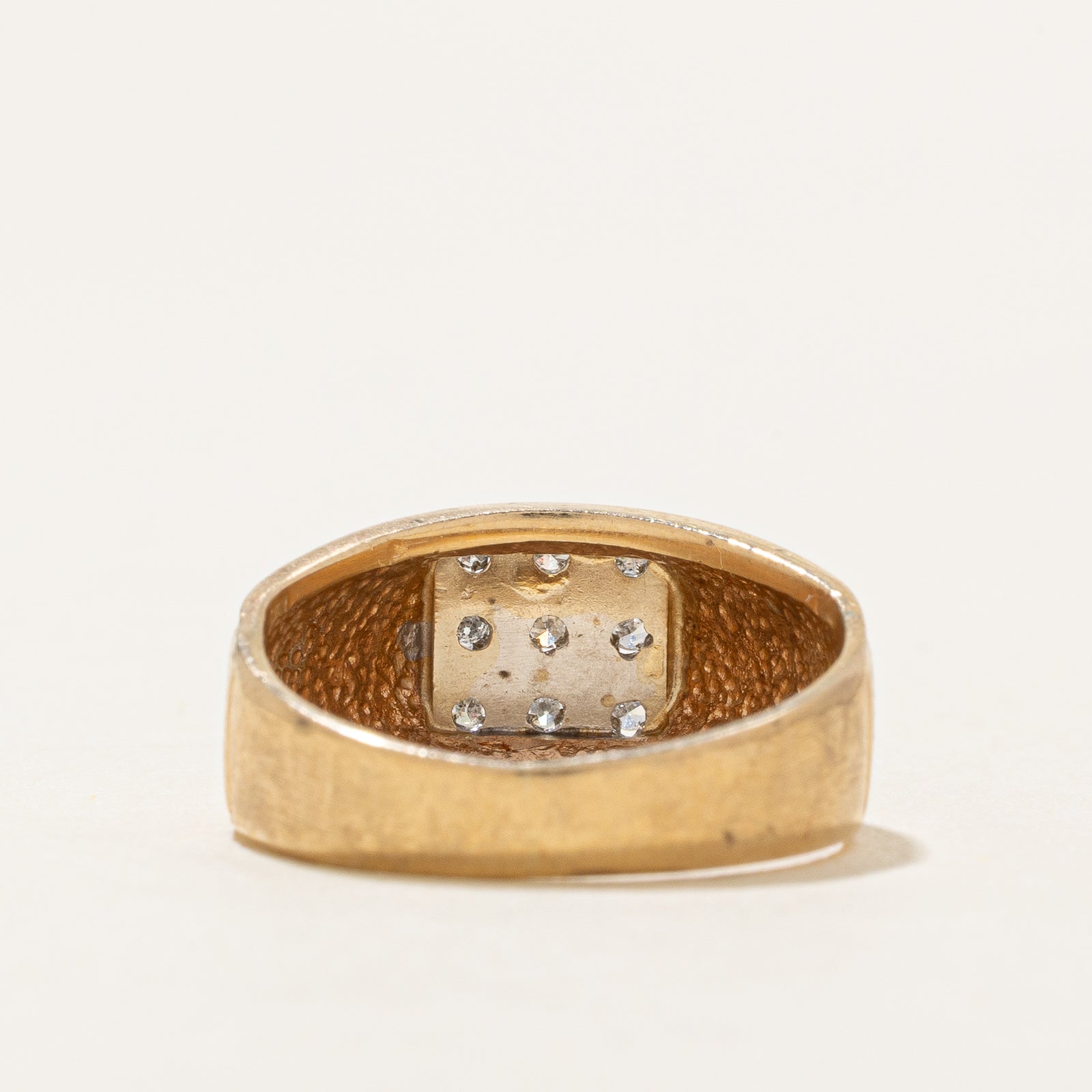 Diamond Grid Signet Ring | 0.09ctw | SZ 5.5