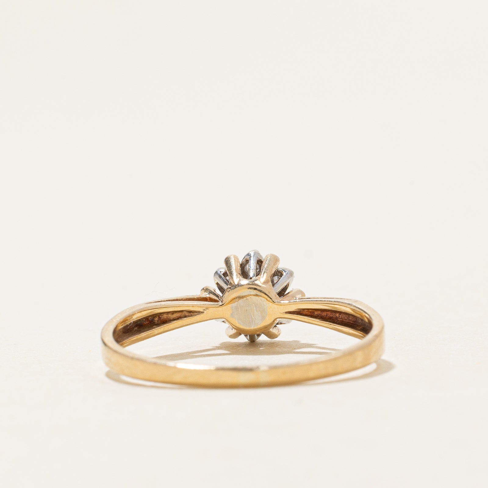 Diamond Cluster Reverse Tapered Ring | 0.07ctw | SZ 6