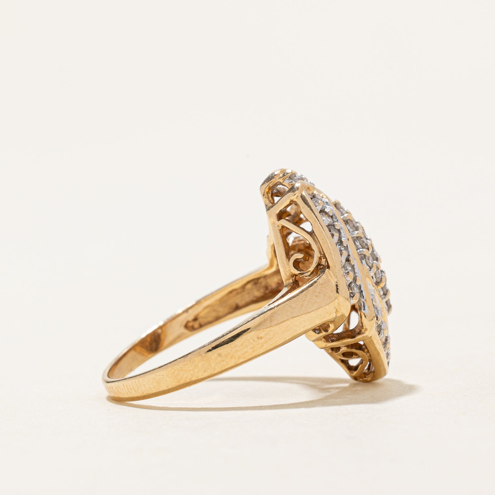 Diamond Cluster Cocktail Ring | 0.26ctw | SZ 5.5