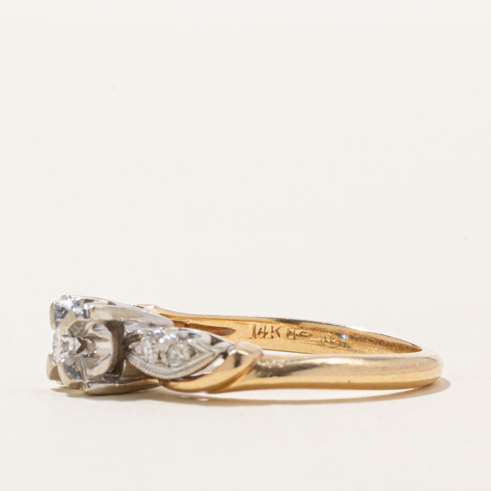 14K Two Tone Gold Illusion Set Diamond Ring | 0.11ctw | SZ 5