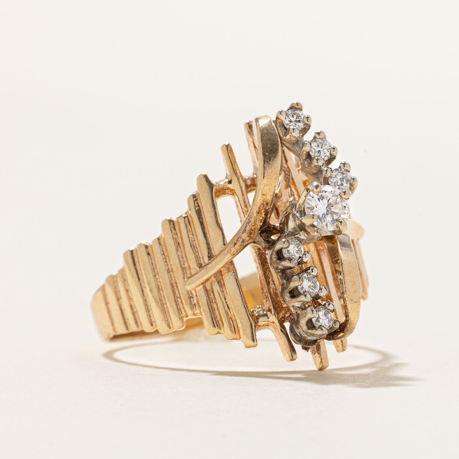 10K Diamond Grooved Cocktail Ring | 0.31ctw | SZ 10
