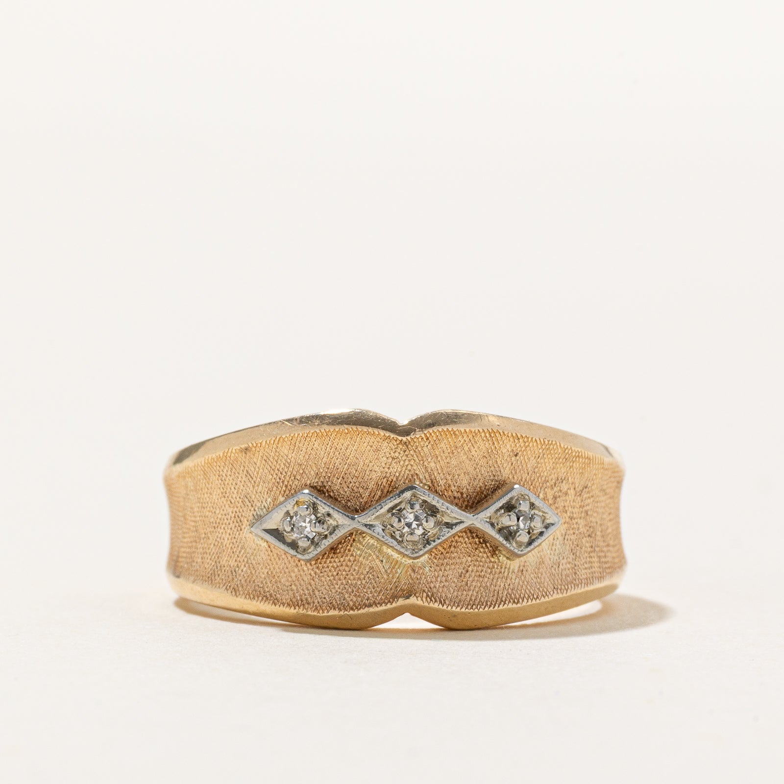 14K Illusion Set Diamond Textured Ring | 0.03ctw | SZ 6.25