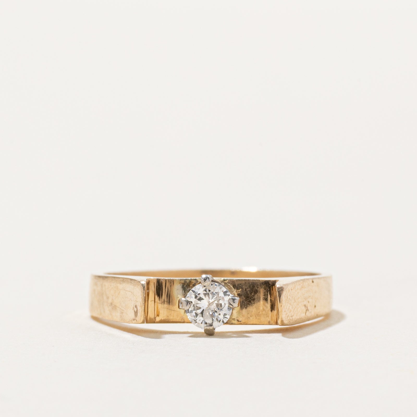 14K Solitaire Diamond Petite Ring | 0.10ctw | SZ 4.25