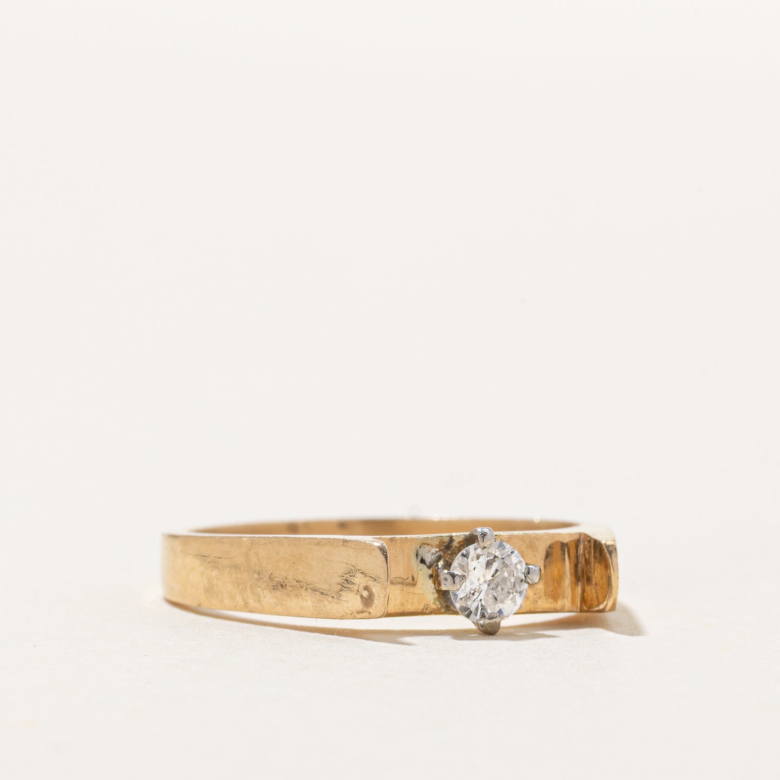 14K Solitaire Diamond Petite Ring | 0.10ctw | SZ 4.25
