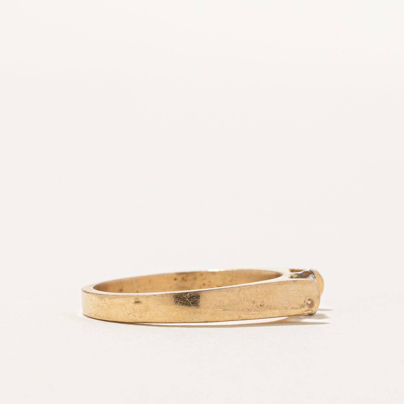 14K Solitaire Diamond Petite Ring | 0.10ctw | SZ 4.25