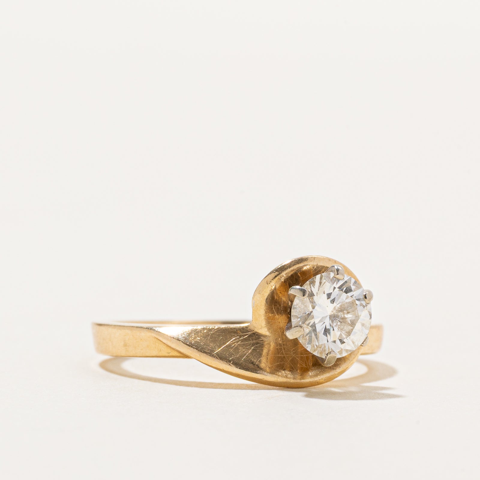 Solitaire Diamond Swirl Engagement Ring | 0.55ct | SZ 5.75