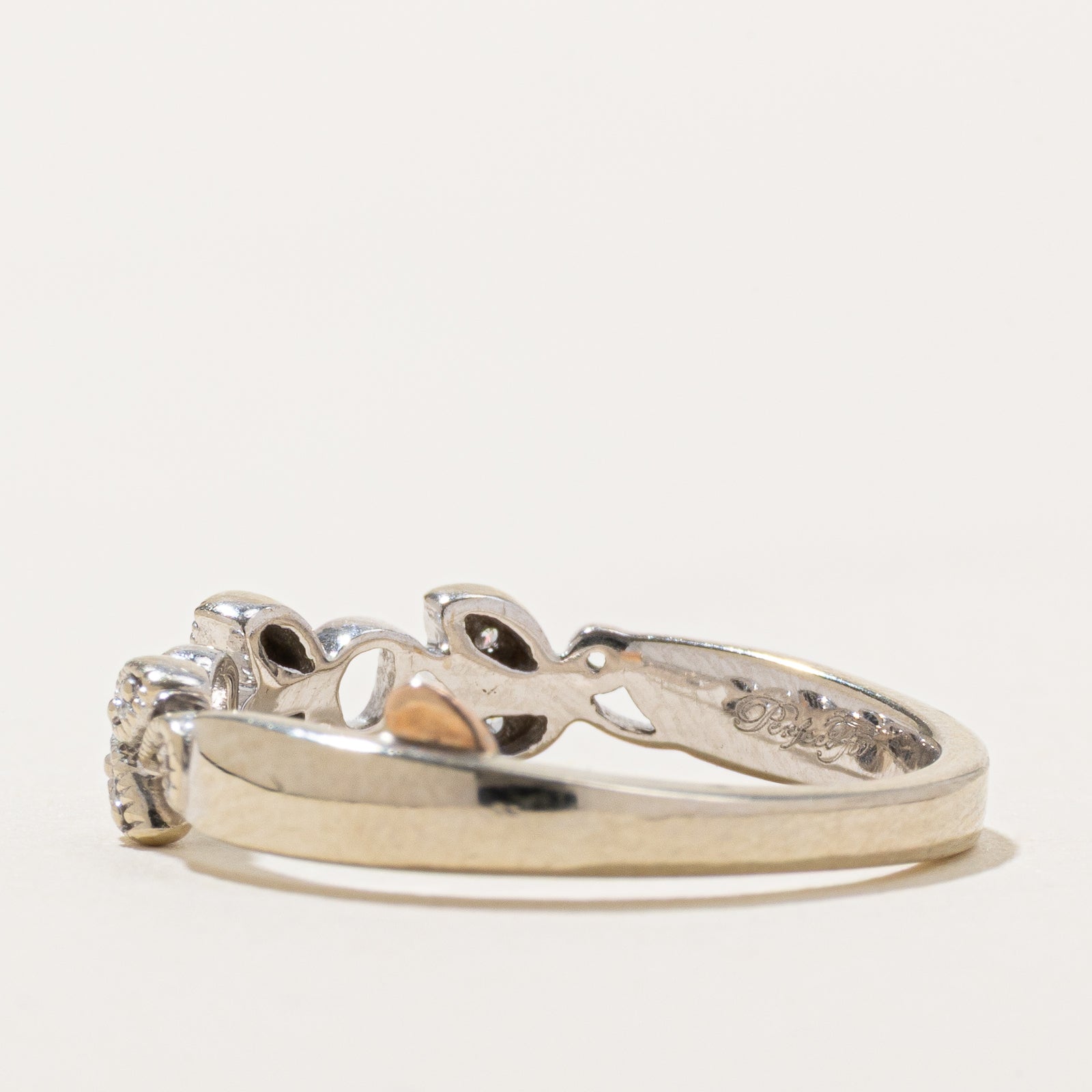 10K Diamond Milgrained Vine Band | 0.04ctw | SZ 6.5
