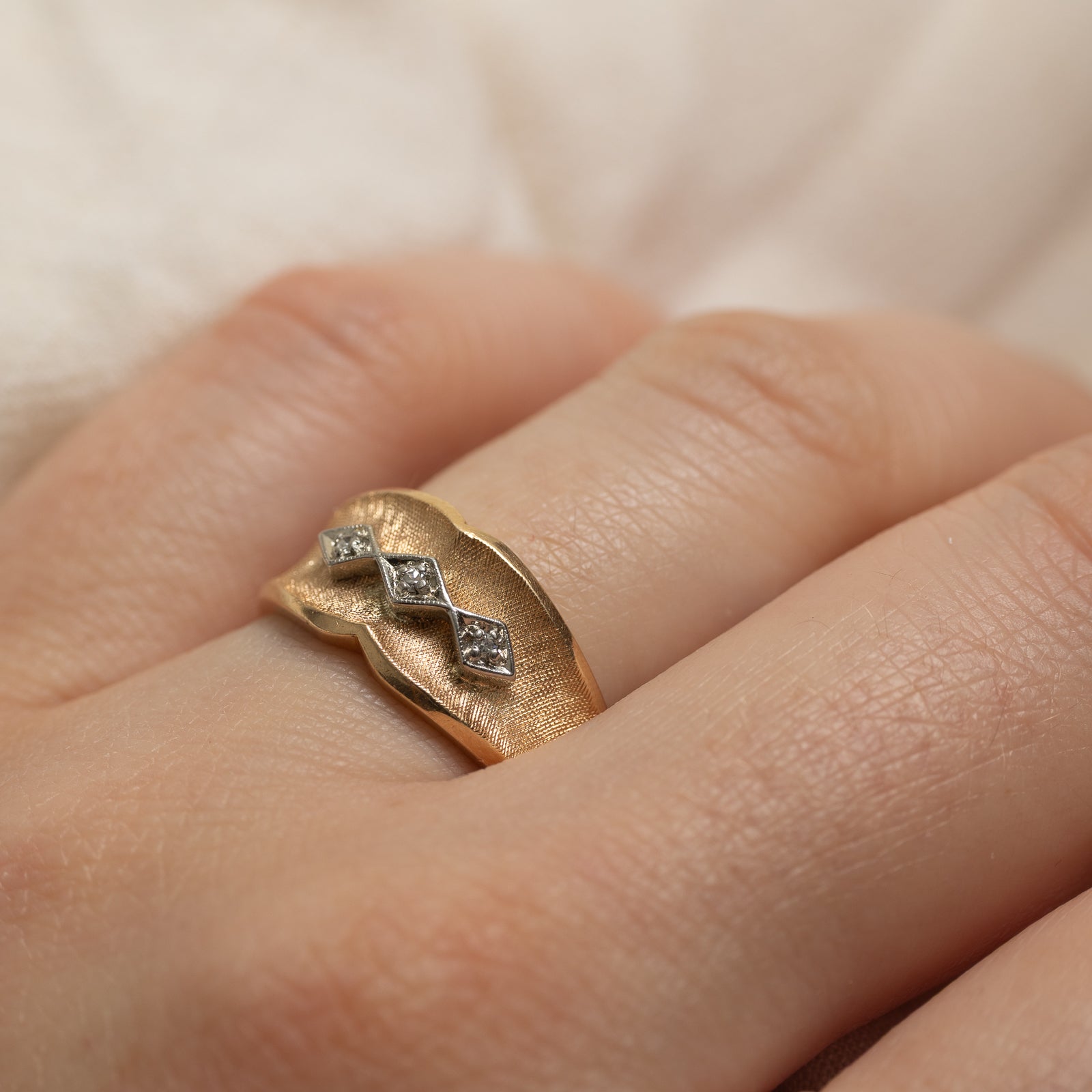 14K Illusion Set Diamond Textured Ring | 0.03ctw | SZ 6.25