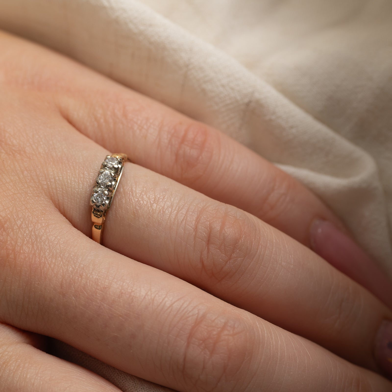 10K Two Tone Gold Three Stone Diamond Ring | 0.20ctw | SZ 6.5