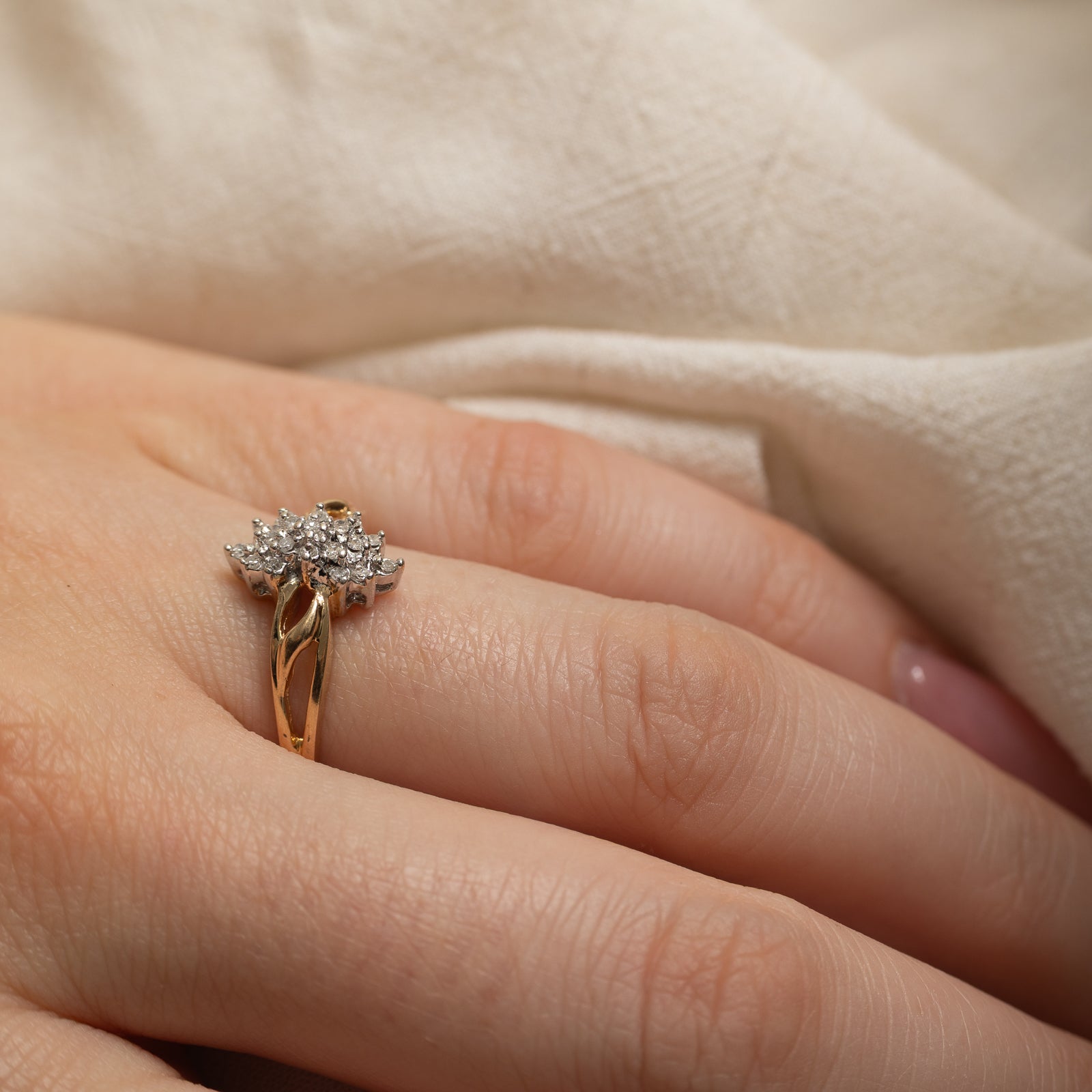10K Marquise Shaped Diamond Cluster Ring | 0.10ctw | SZ 7