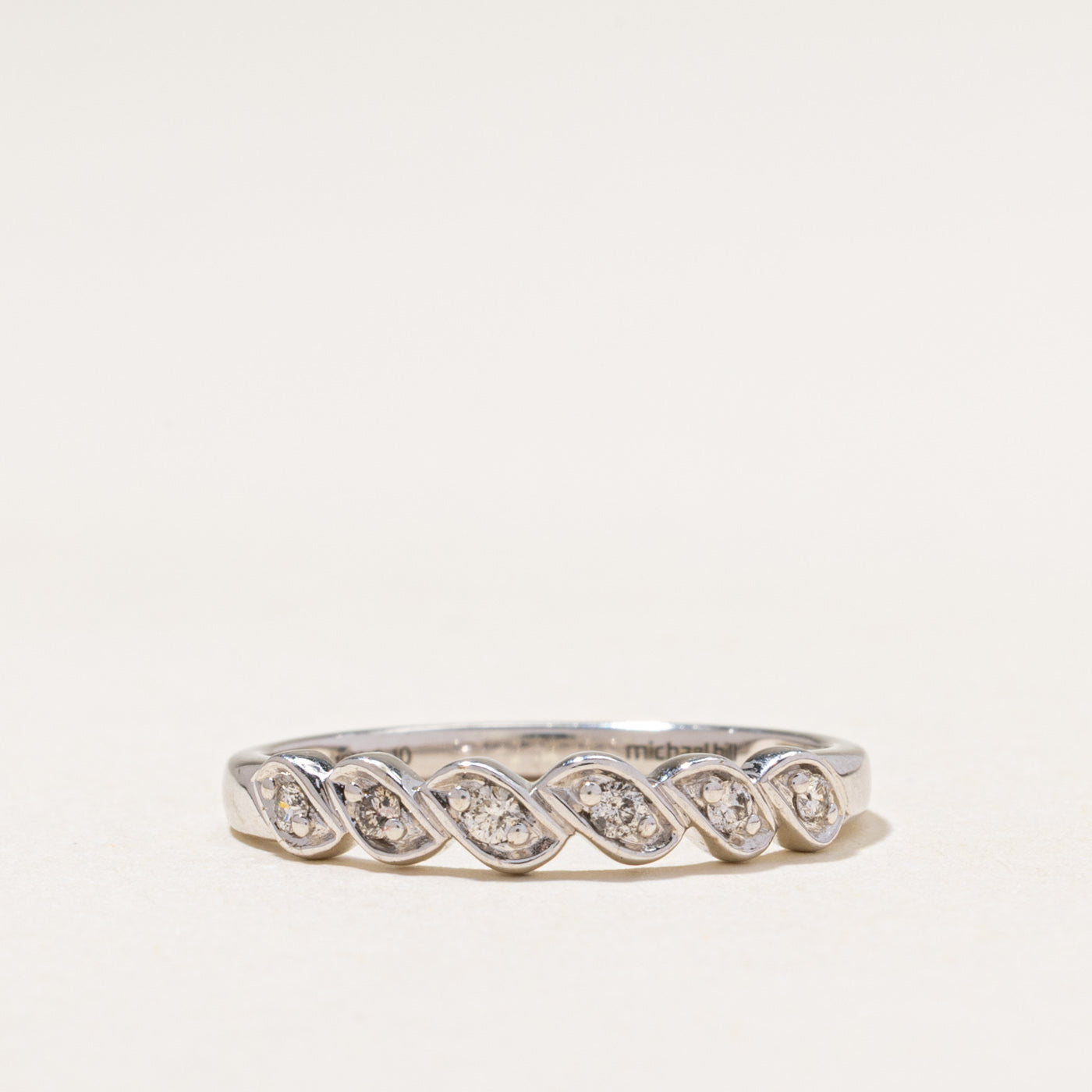 'Michael Hill' White Gold Diamond Scalloped Ring | 0.10ctw | SZ 7.5